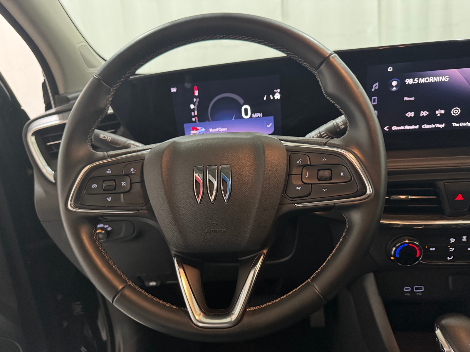 Thumbnail: 2025 Buick Encore GX - 4