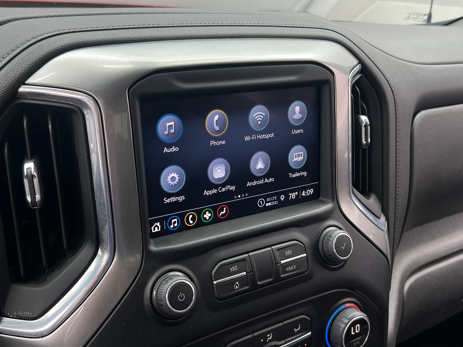 Thumbnail: 2021 Chevrolet Silverado 1500 - 4