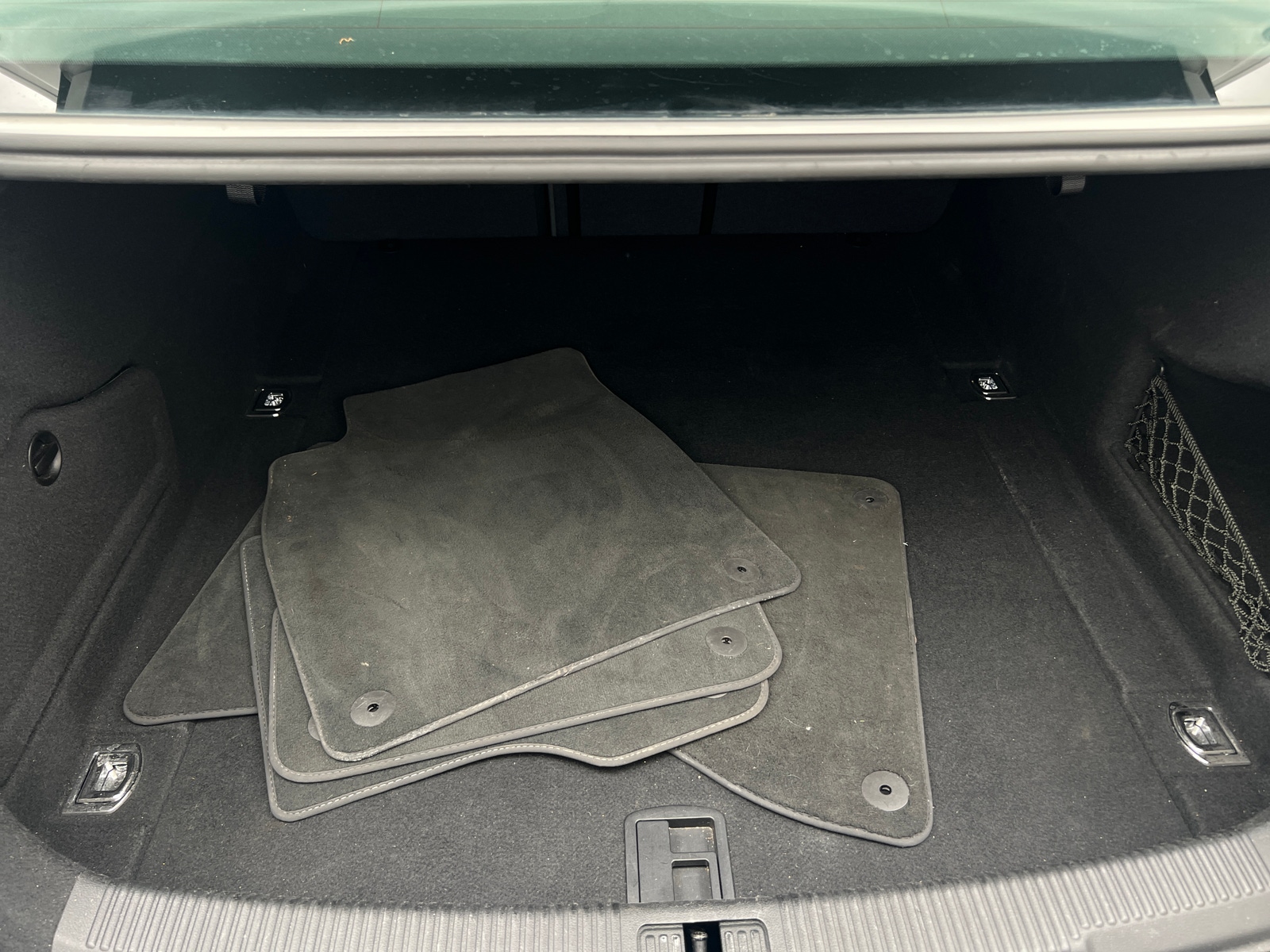 Thumbnail: 2018 Audi A6 - 6