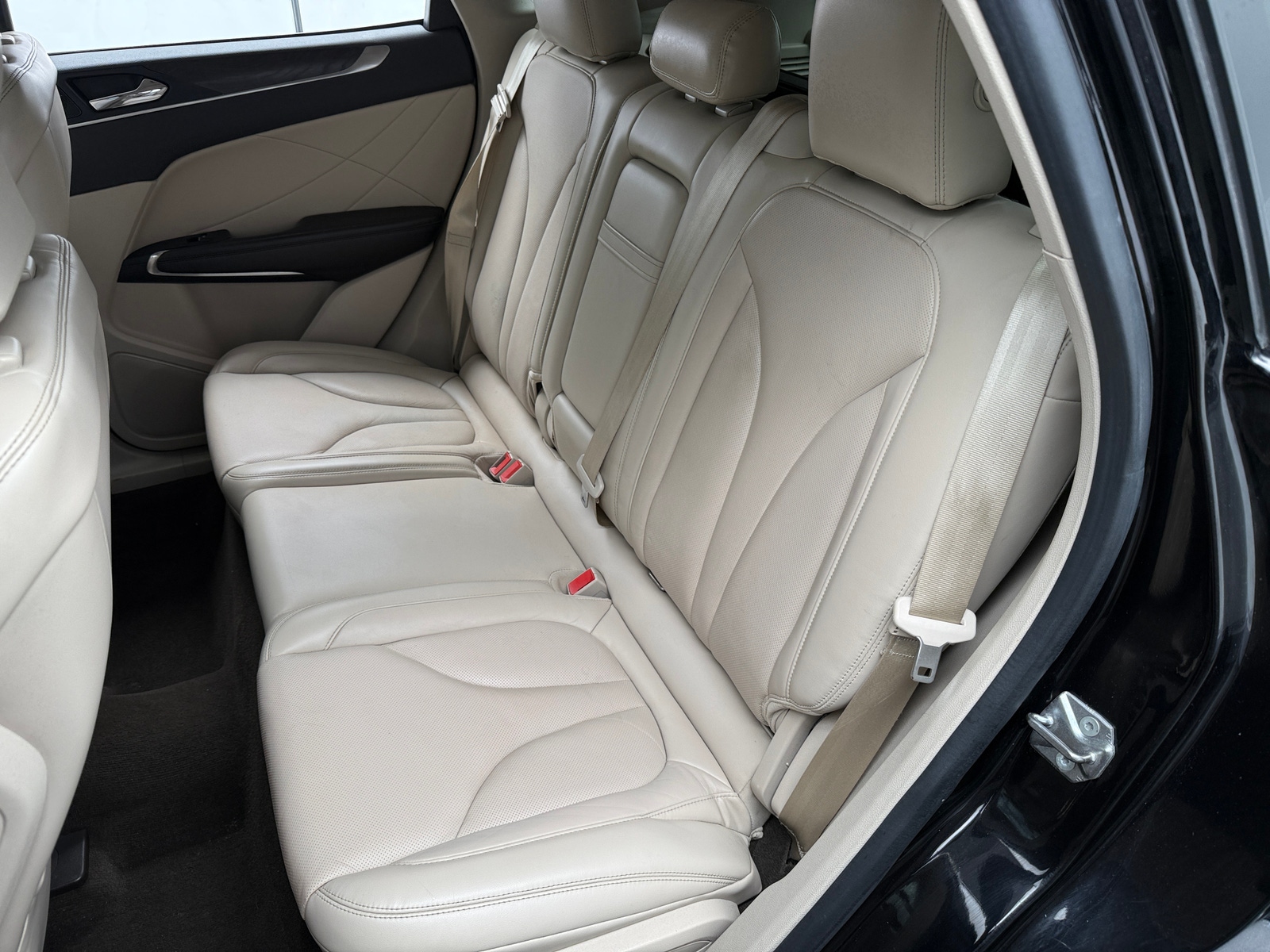 Thumbnail: 2019 Lincoln MKC - 5