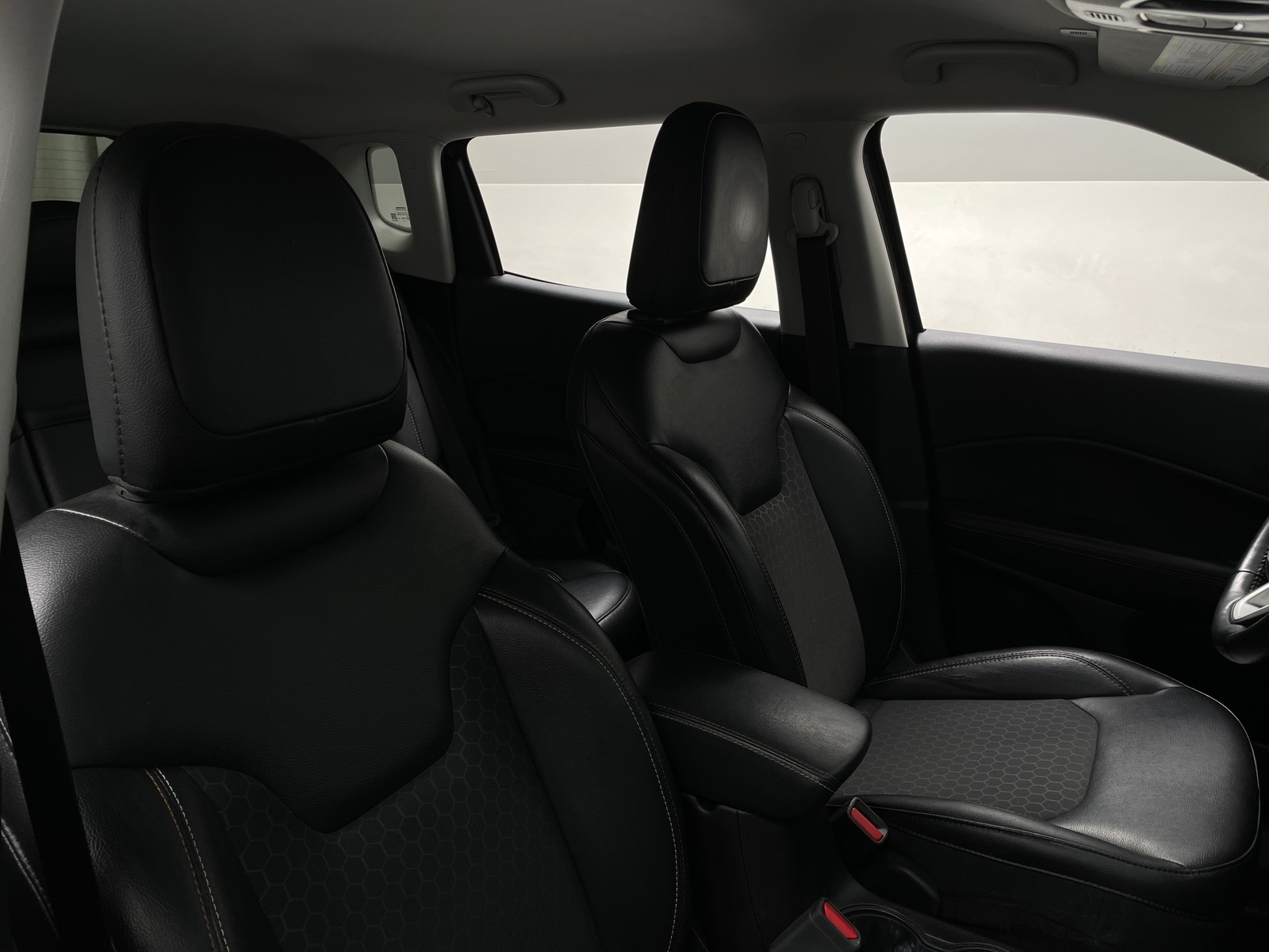 Thumbnail: 2019 Jeep Compass - 2