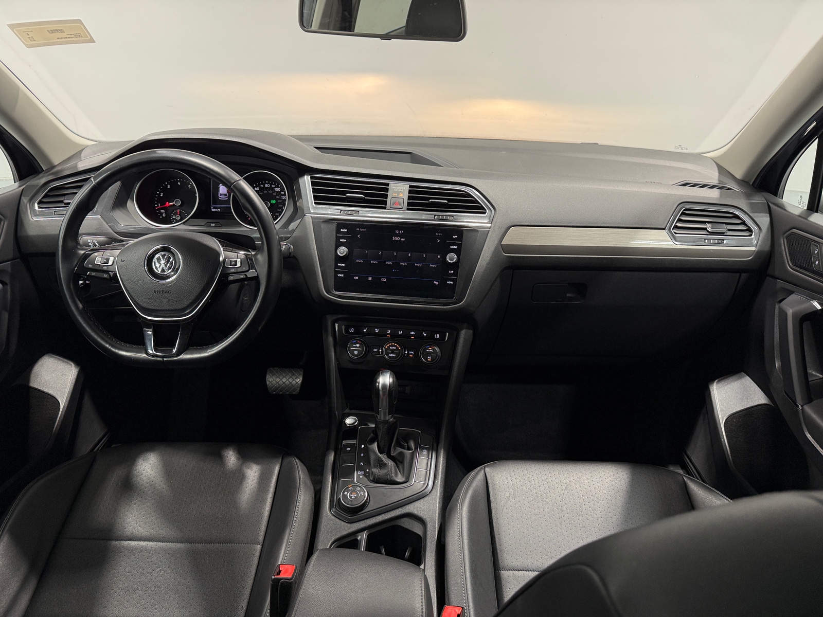 Thumbnail: 2019 Volkswagen Tiguan - 2