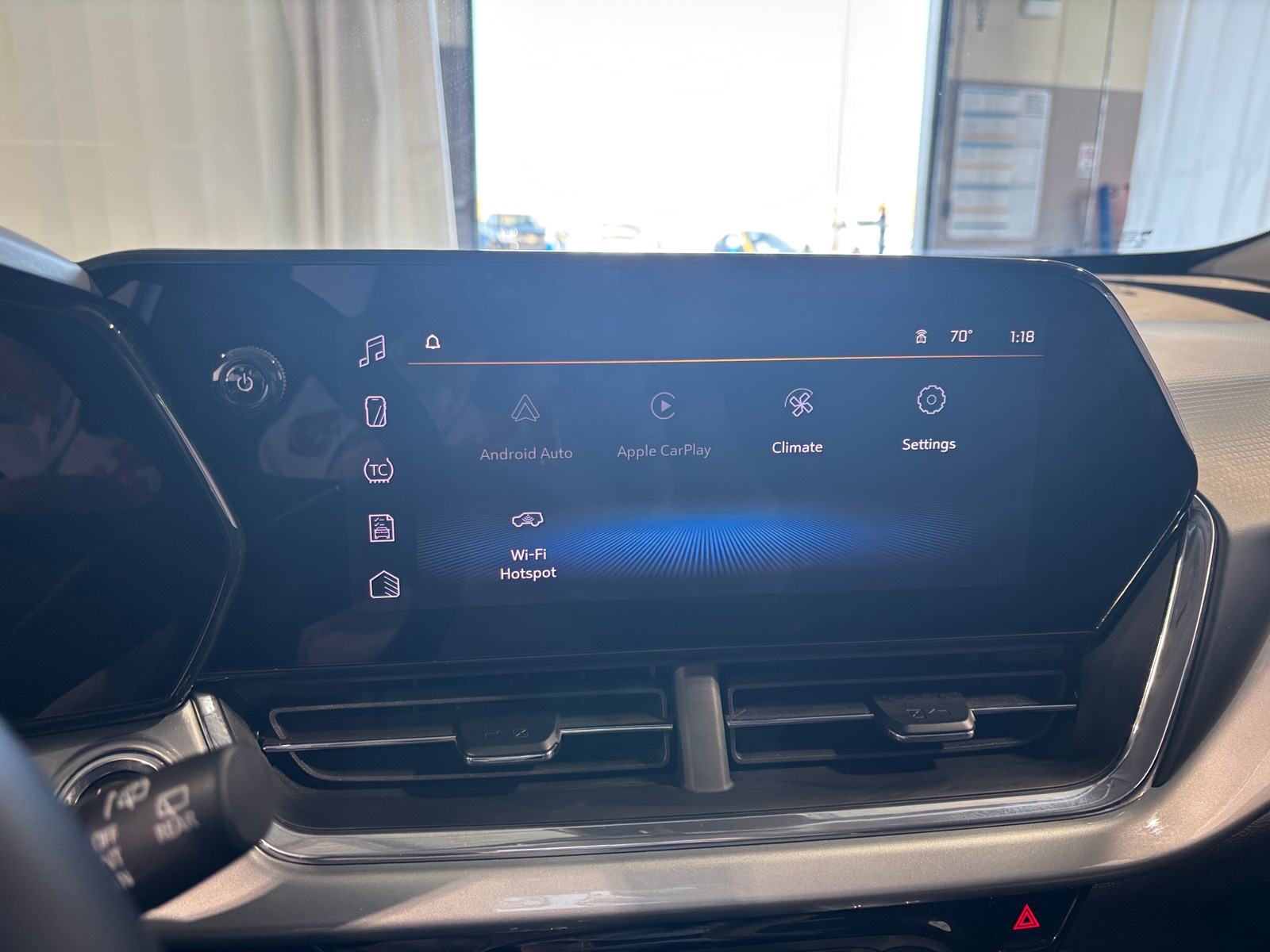 Thumbnail: 2025 Chevrolet Trax - 4