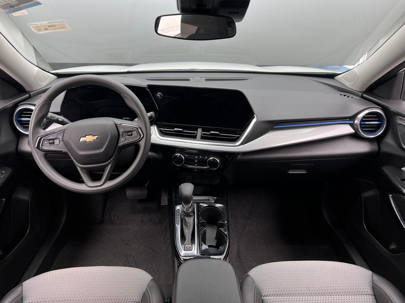 Thumbnail: 2025 Chevrolet Trax - 3