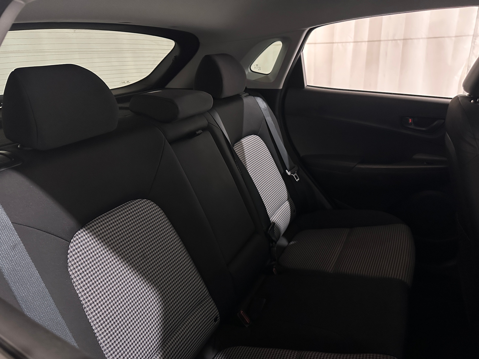 Thumbnail: 2020 Hyundai Kona - 6