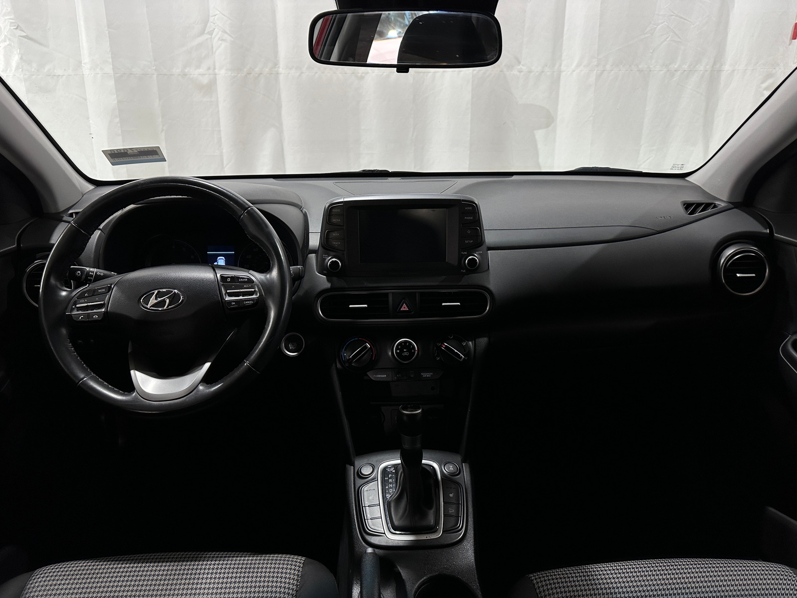 Thumbnail: 2020 Hyundai Kona - 3