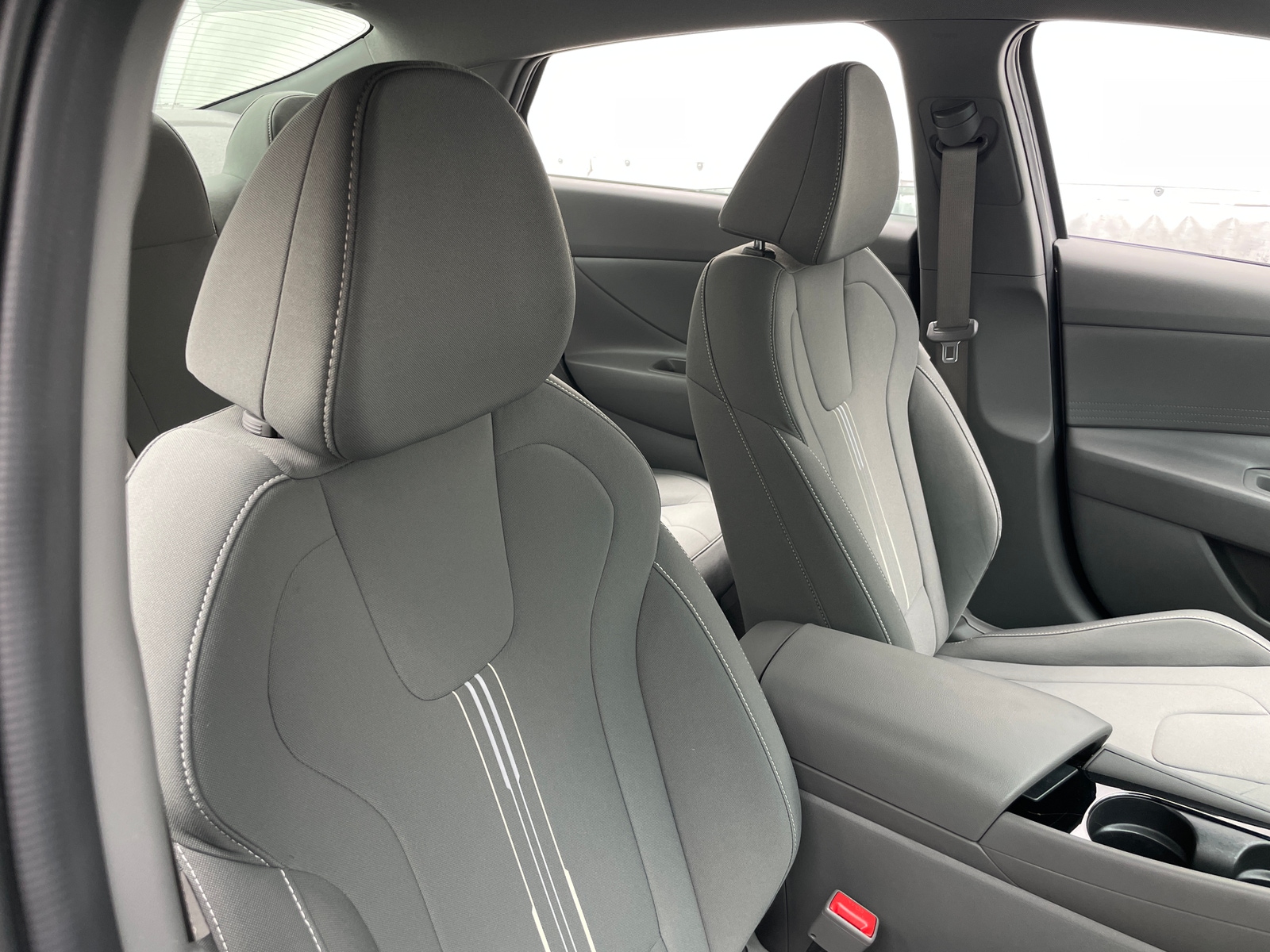 Thumbnail: 2024 Hyundai Elantra - 2