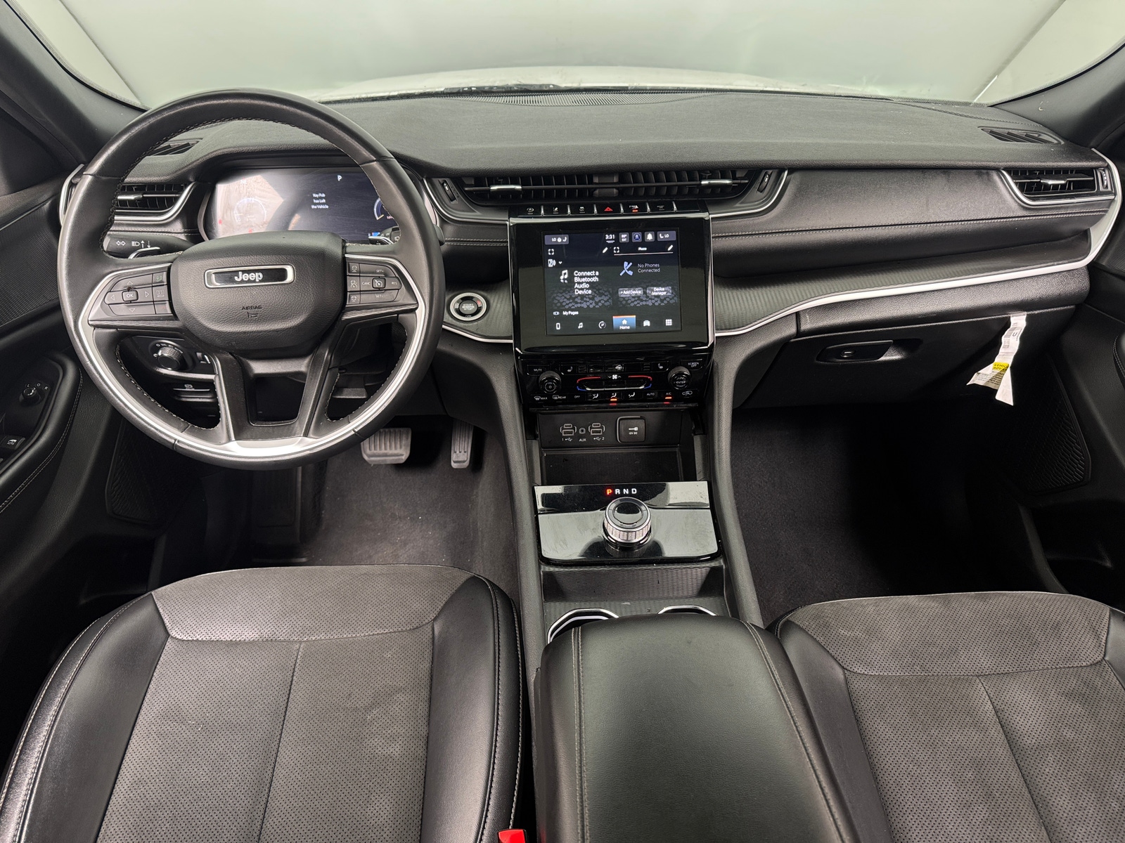 Thumbnail: 2023 Jeep Grand Cherokee L - 2