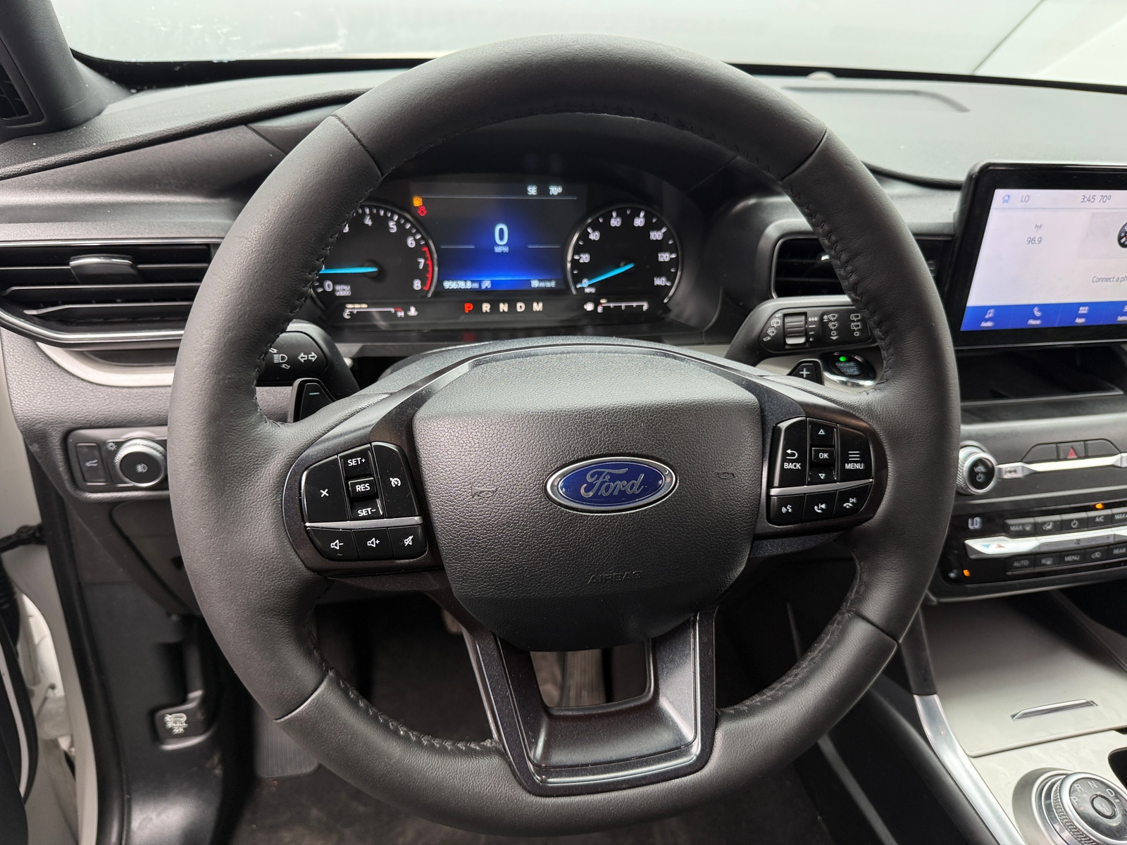 Thumbnail: 2020 Ford Explorer - 5