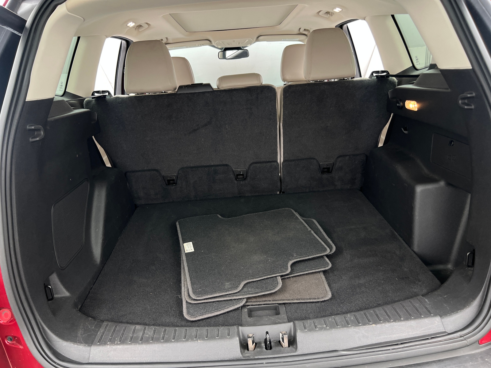 Thumbnail: 2019 Ford Escape - 6
