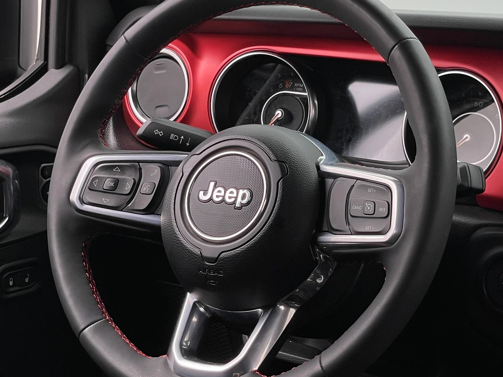 Thumbnail: 2023 Jeep Gladiator - 5