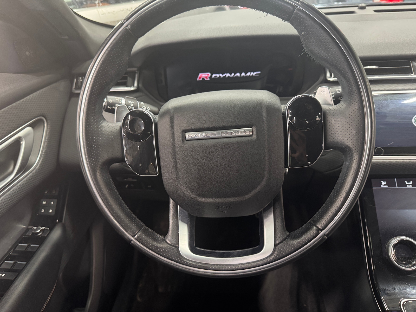 Thumbnail: 2020 Land Rover Range Rover Velar - 4