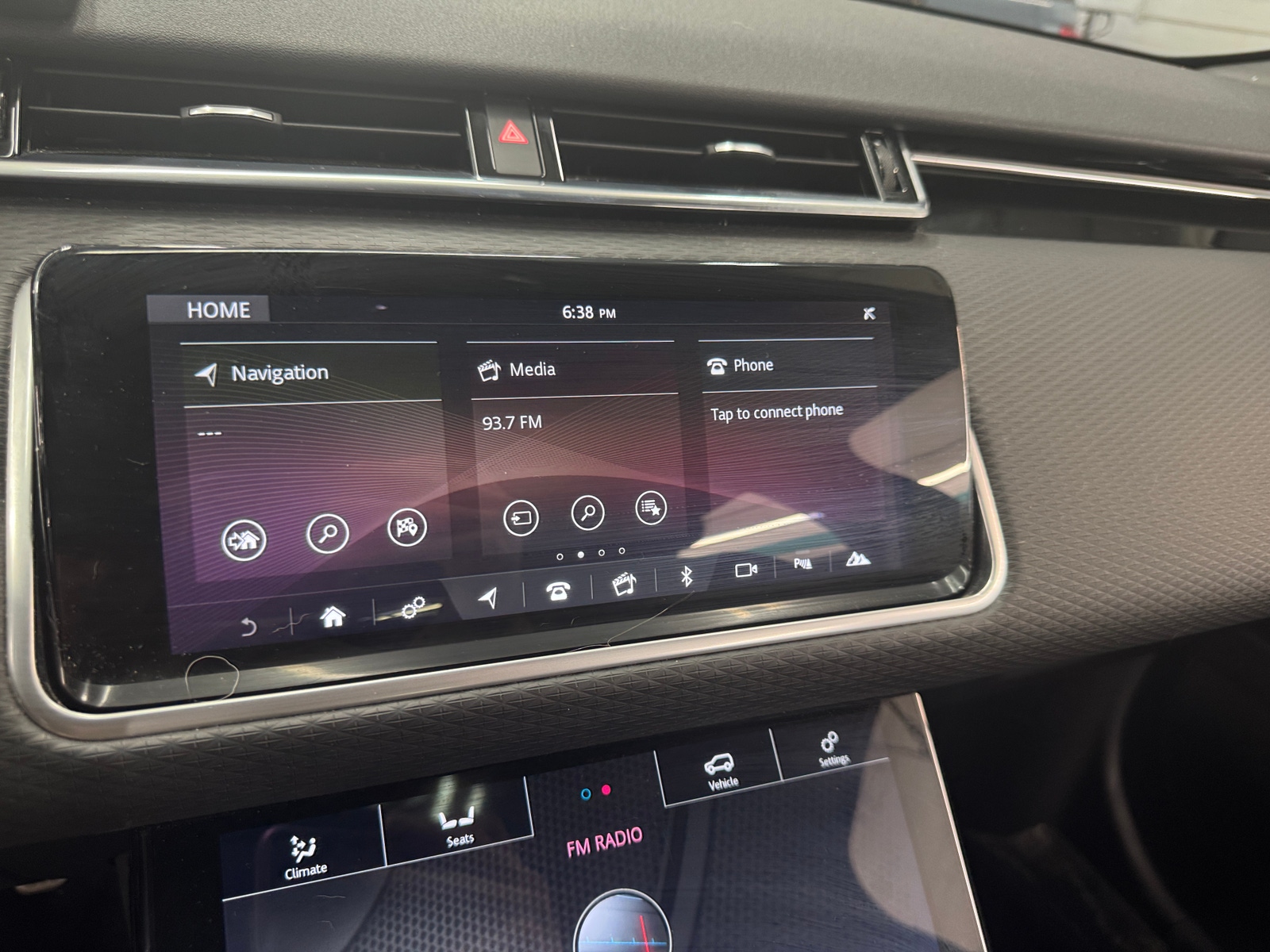 Thumbnail: 2020 Land Rover Range Rover Velar - 3