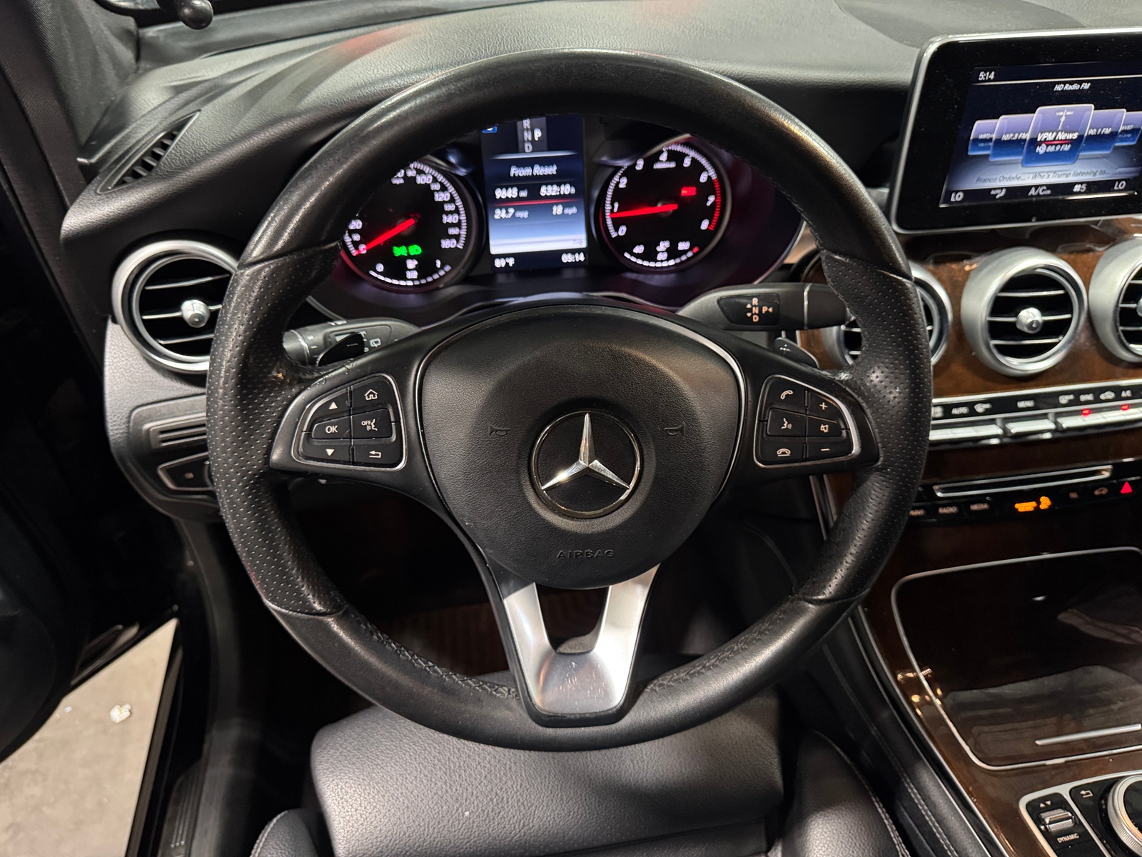 Thumbnail: 2017 Mercedes-Benz GLC - 4