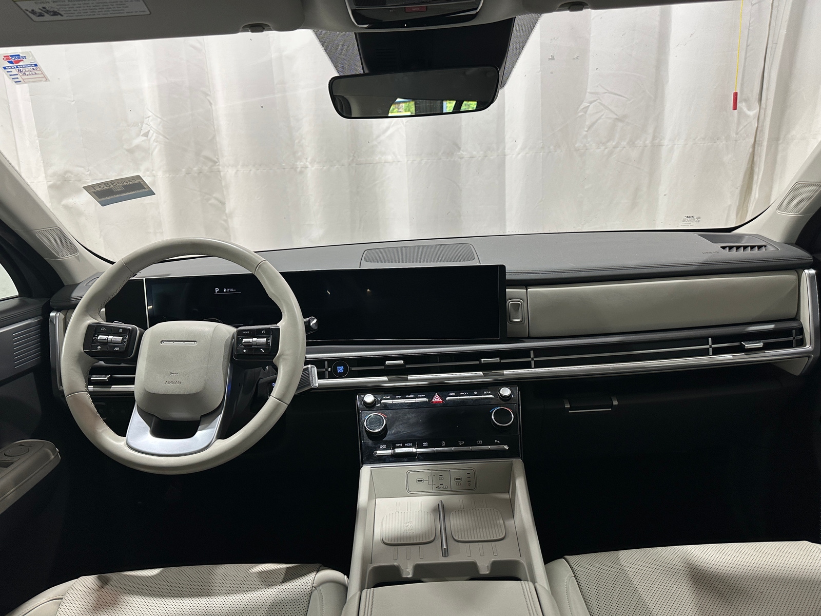 Thumbnail: 2025 Hyundai Santa Fe - 2