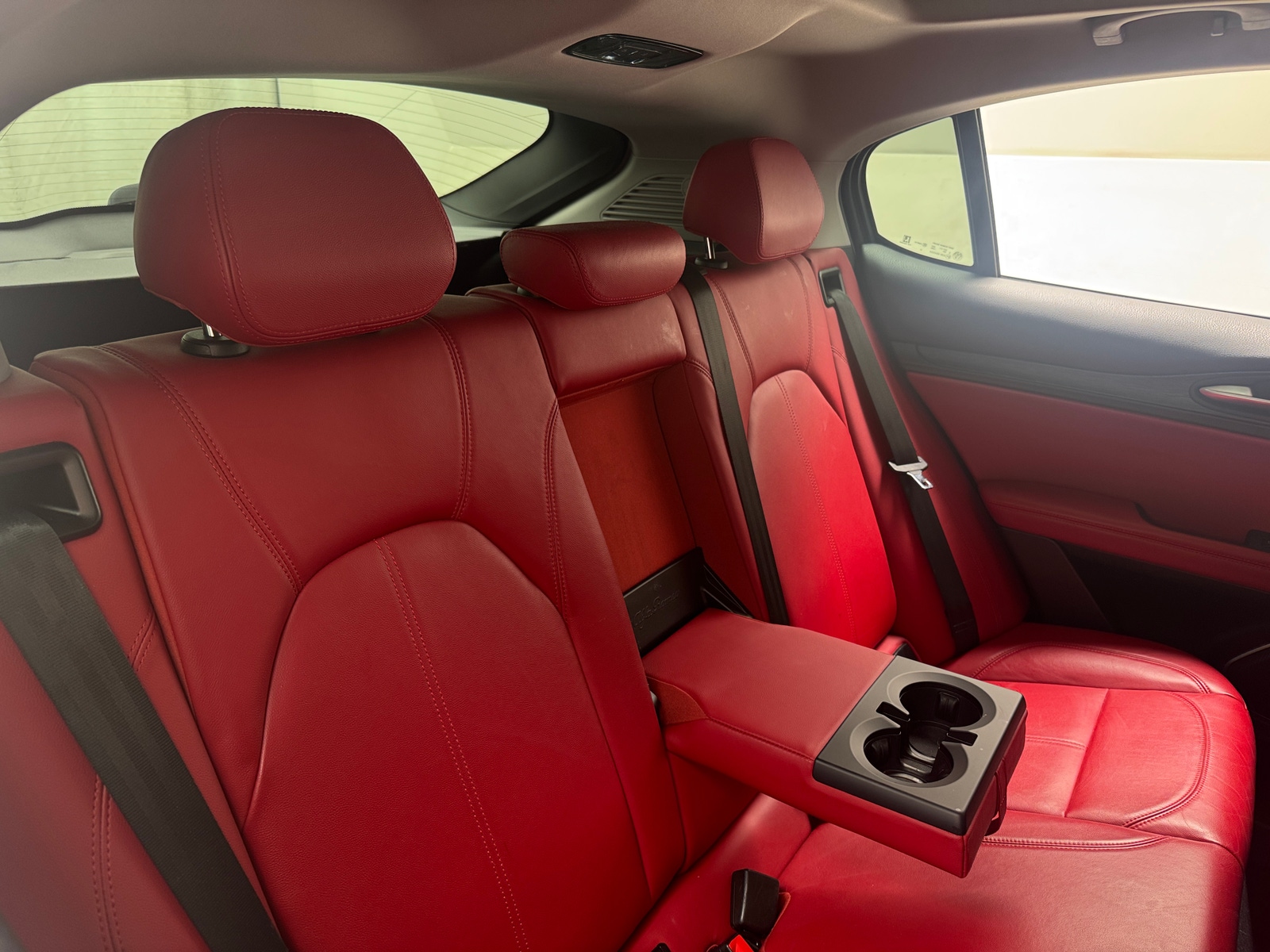 Thumbnail: 2018 Alfa Romeo Stelvio - 5