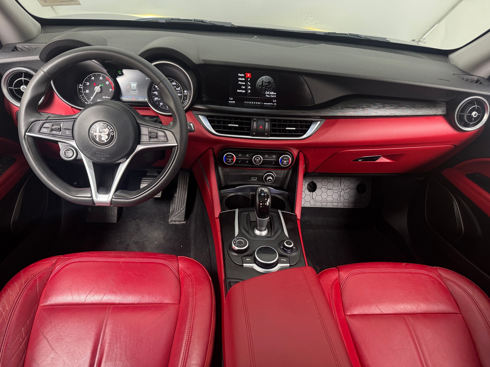 Thumbnail: 2018 Alfa Romeo Stelvio - 2