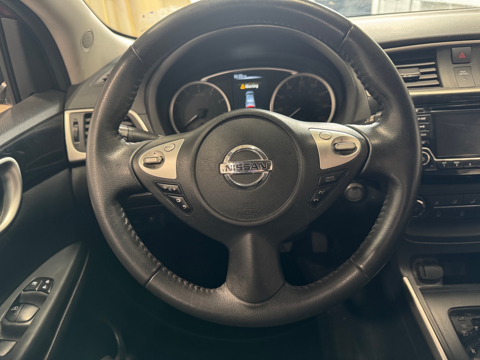 Thumbnail: 2017 Nissan Sentra - 5