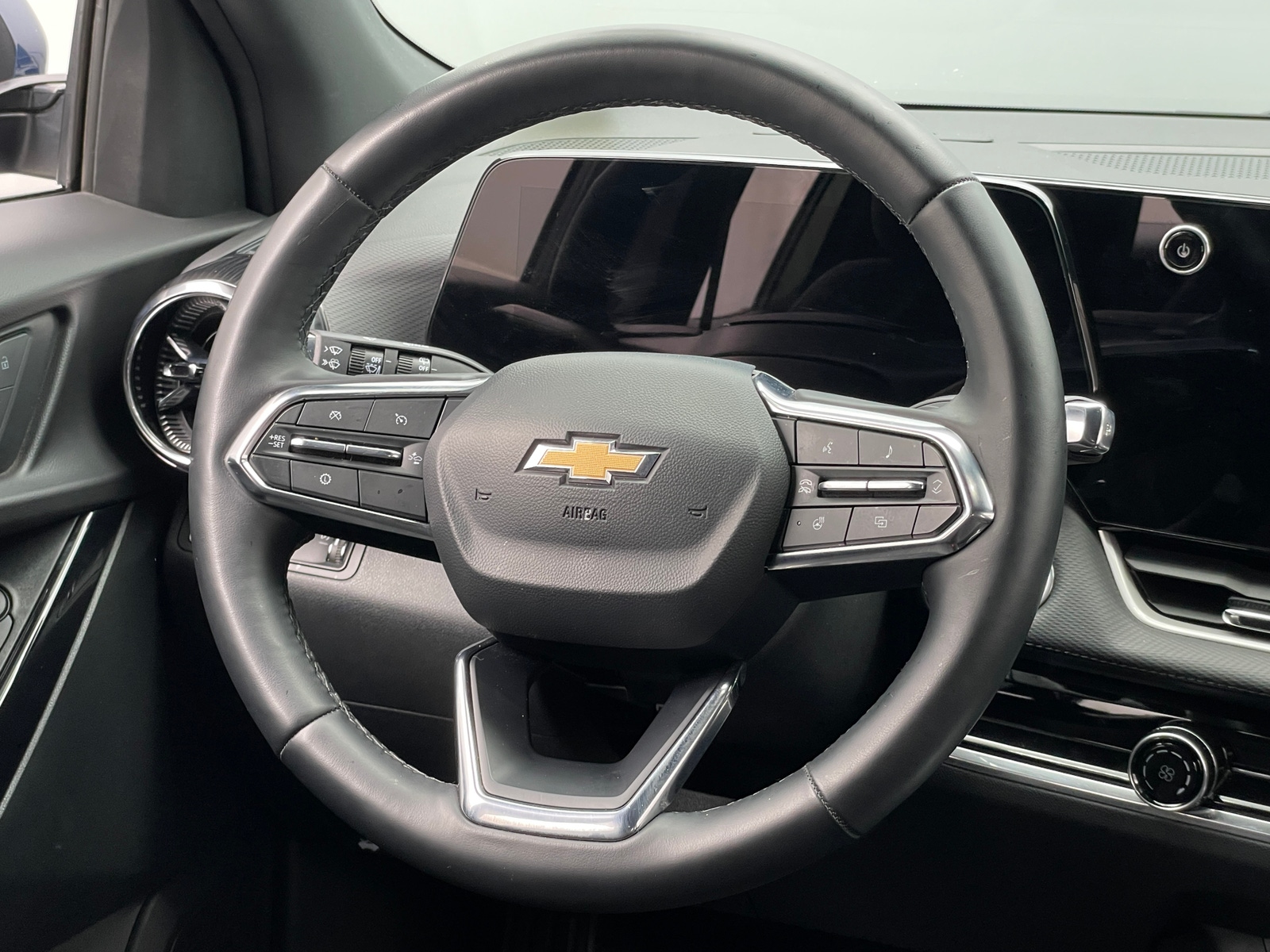 Thumbnail: 2025 Chevrolet Equinox - 5