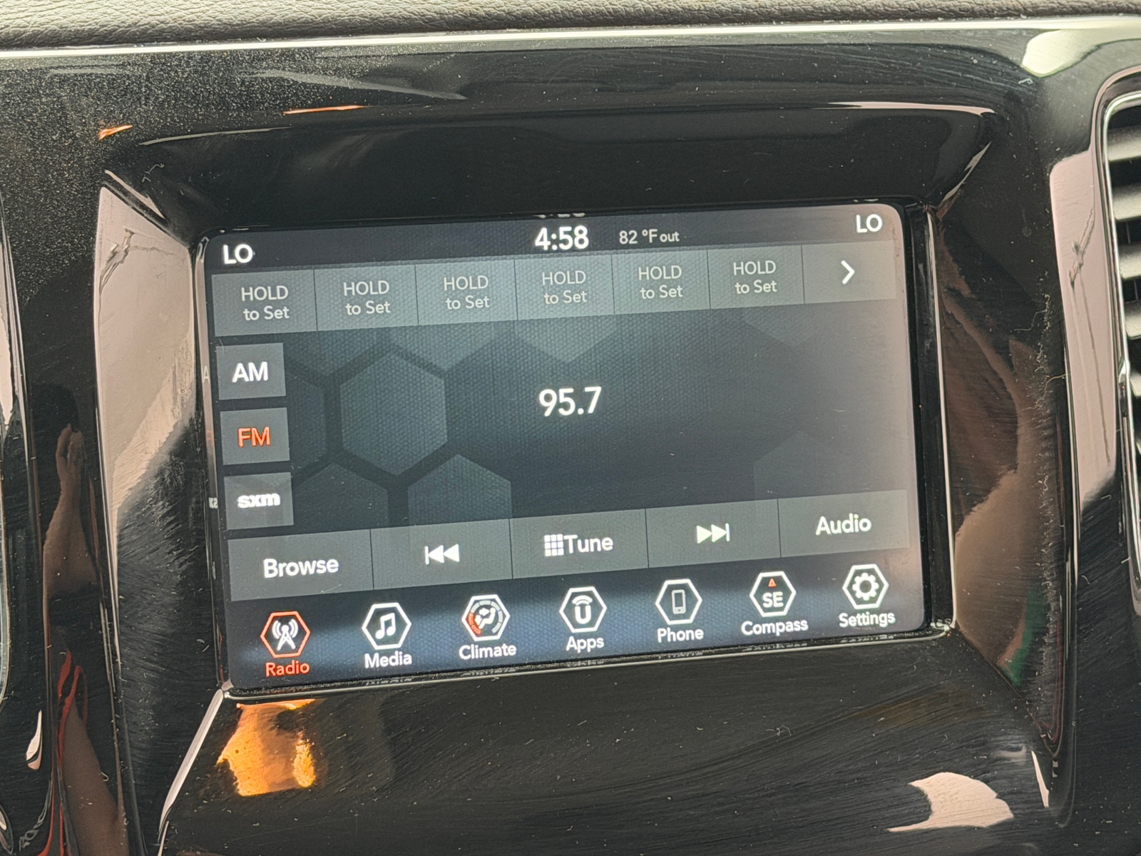 Thumbnail: 2020 Jeep Compass - 4