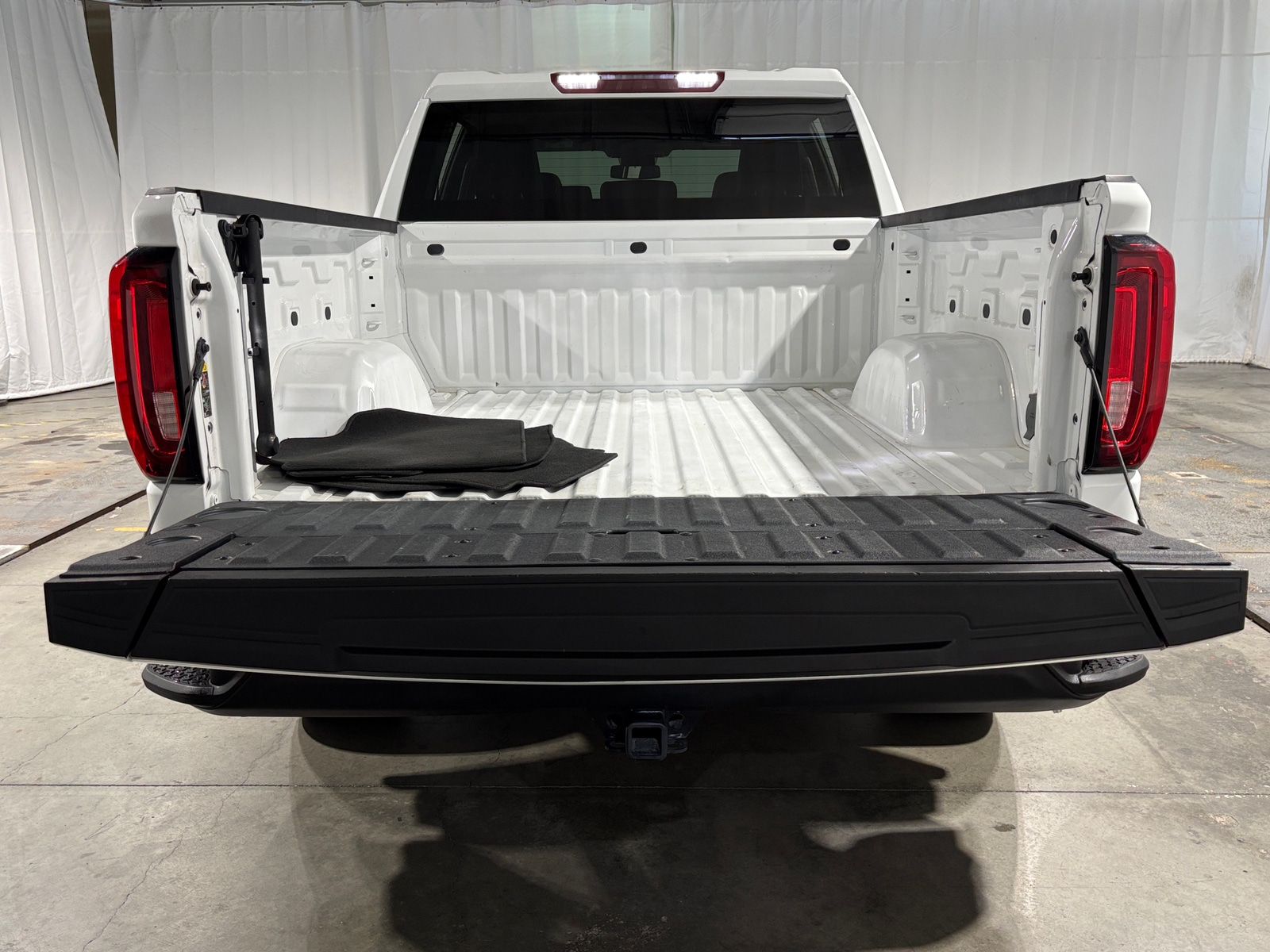 Thumbnail: 2025 GMC Sierra 1500 - 6