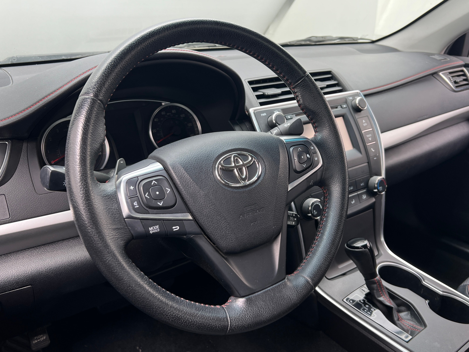 Thumbnail: 2016 Toyota Camry - 5