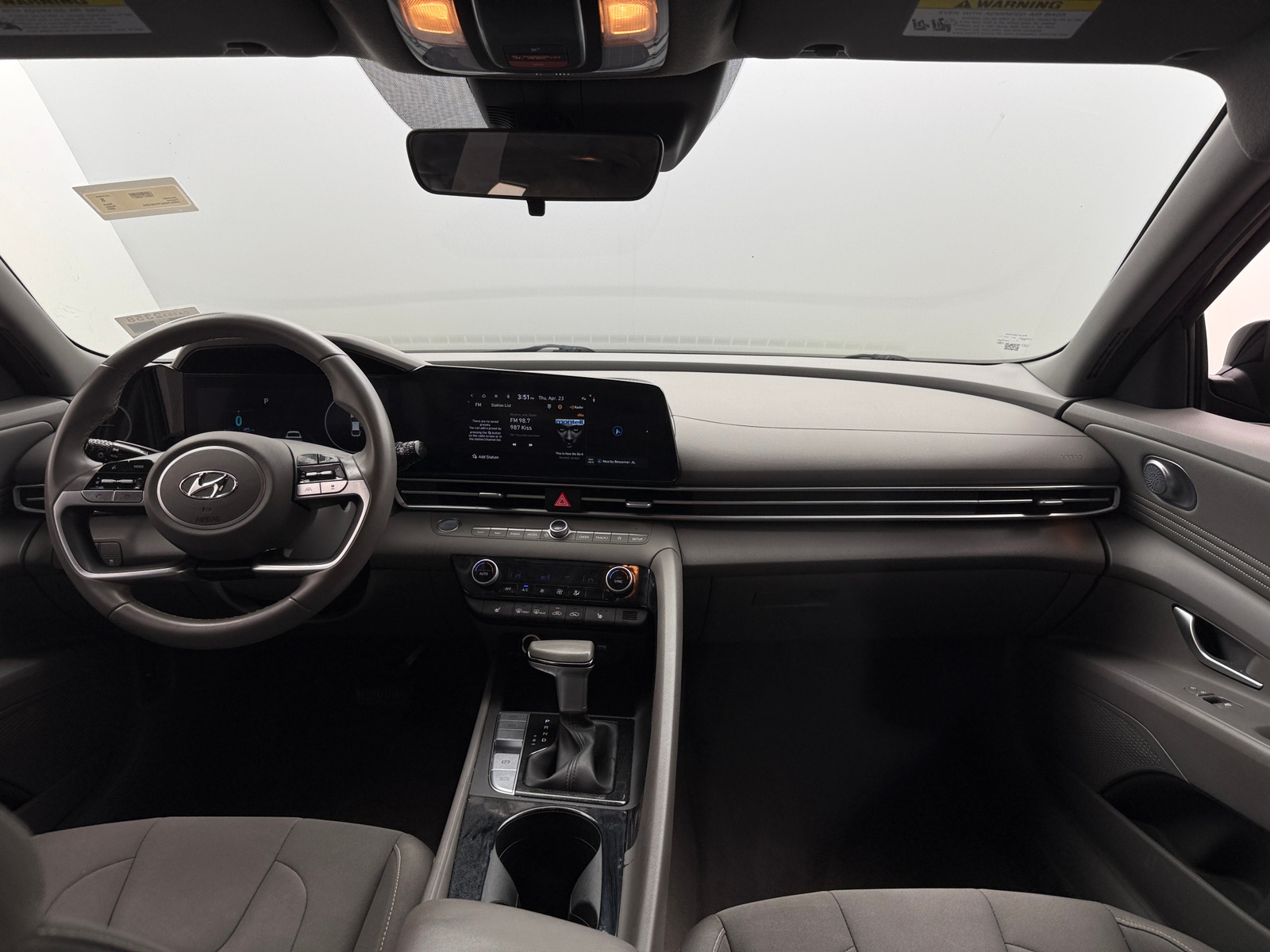 Thumbnail: 2023 Hyundai Elantra - 3