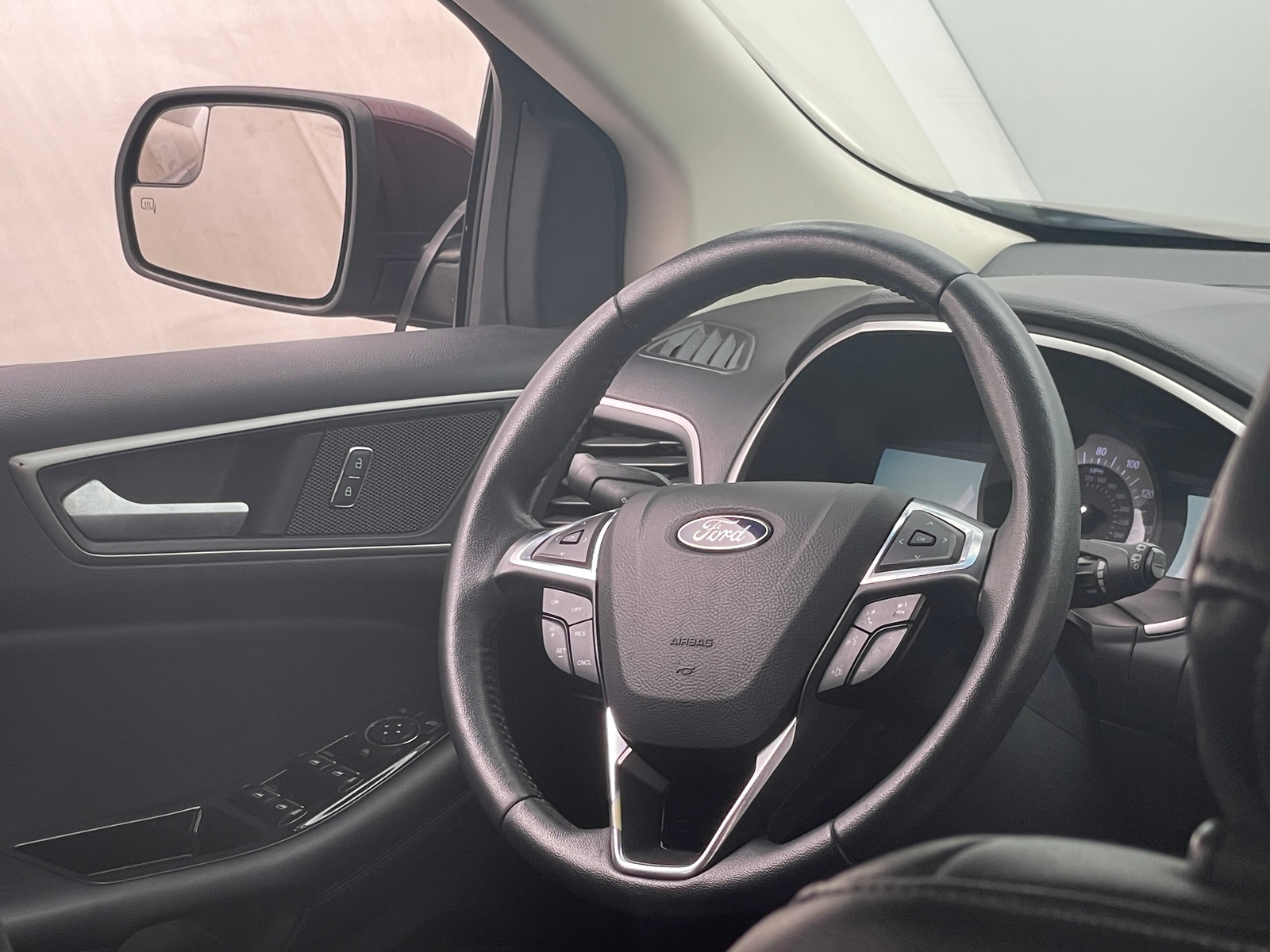 Thumbnail: 2018 Ford Edge - 5