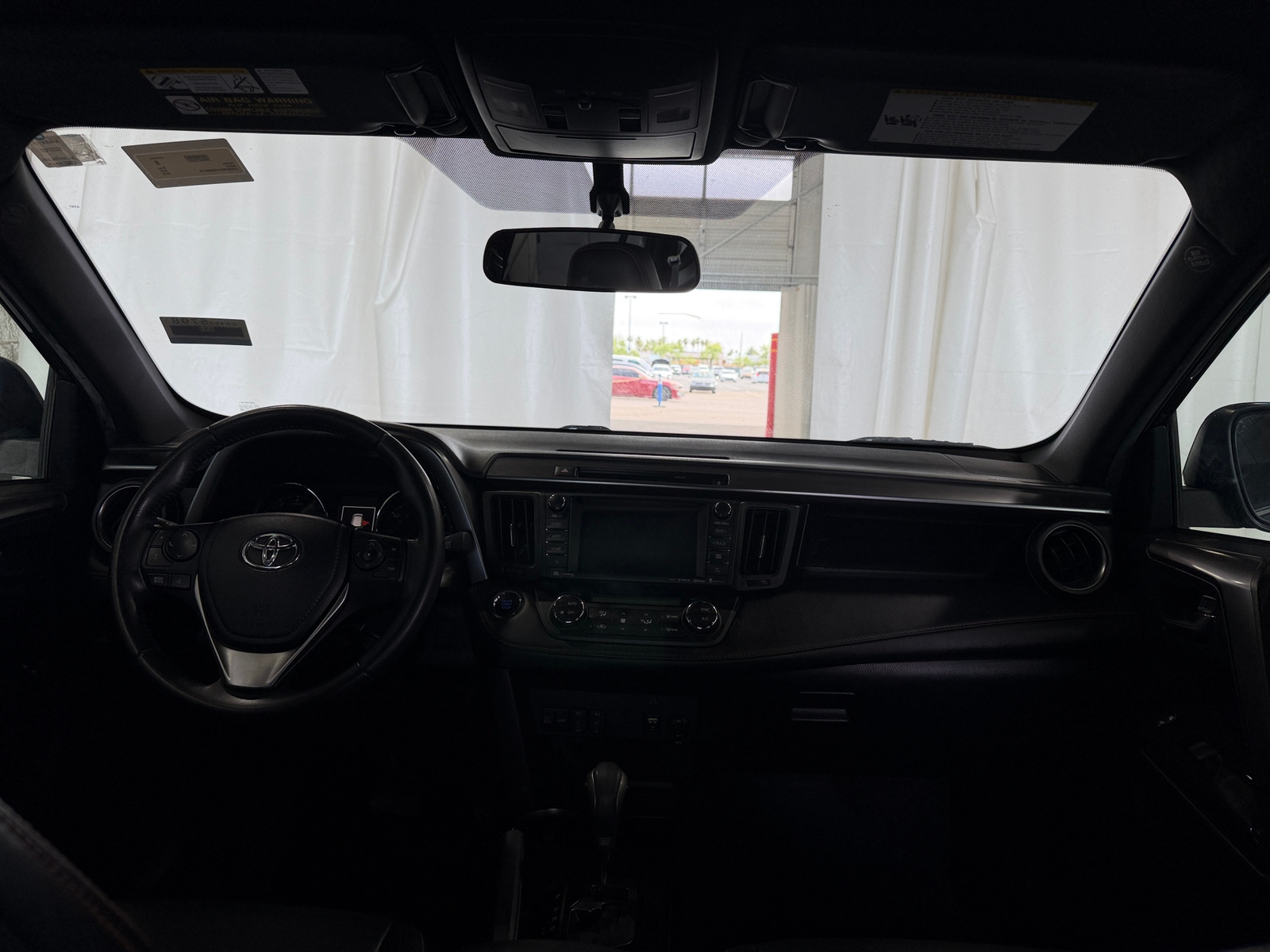 Thumbnail: 2016 Toyota RAV4 - 2