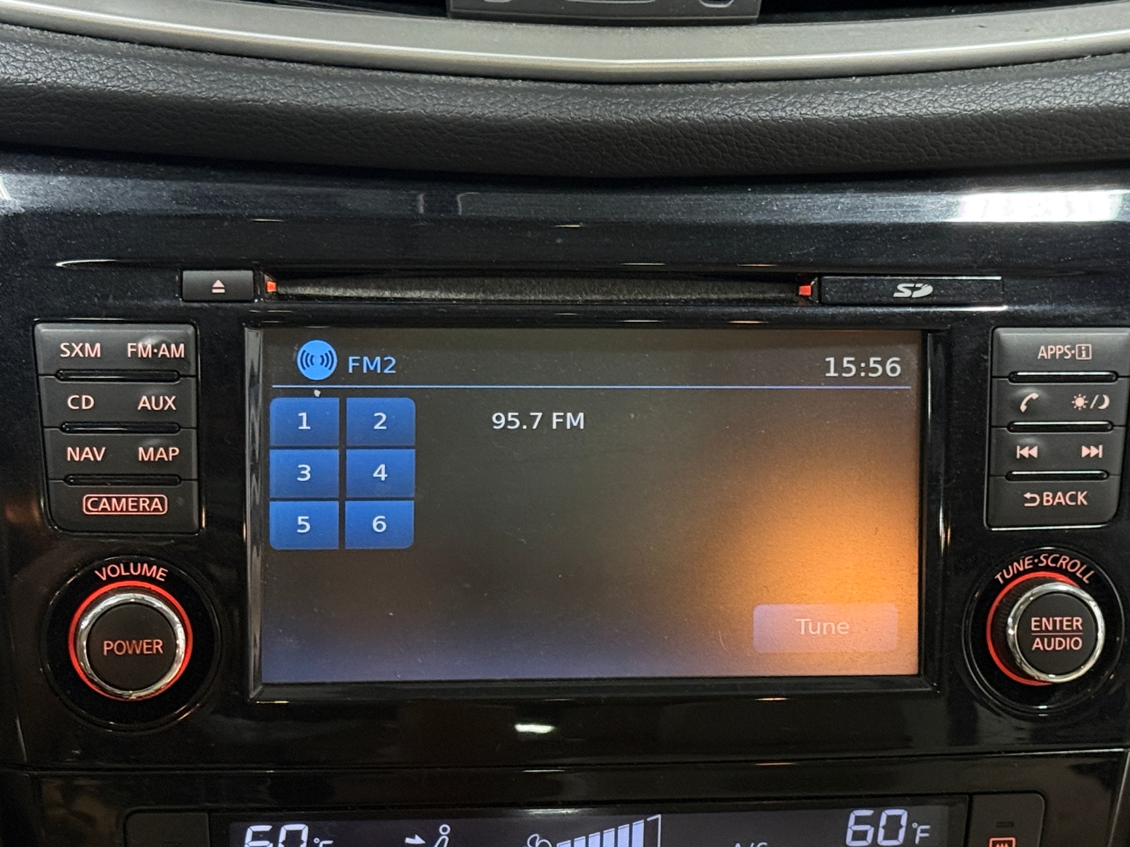 Thumbnail: 2014 Nissan Rogue - 3