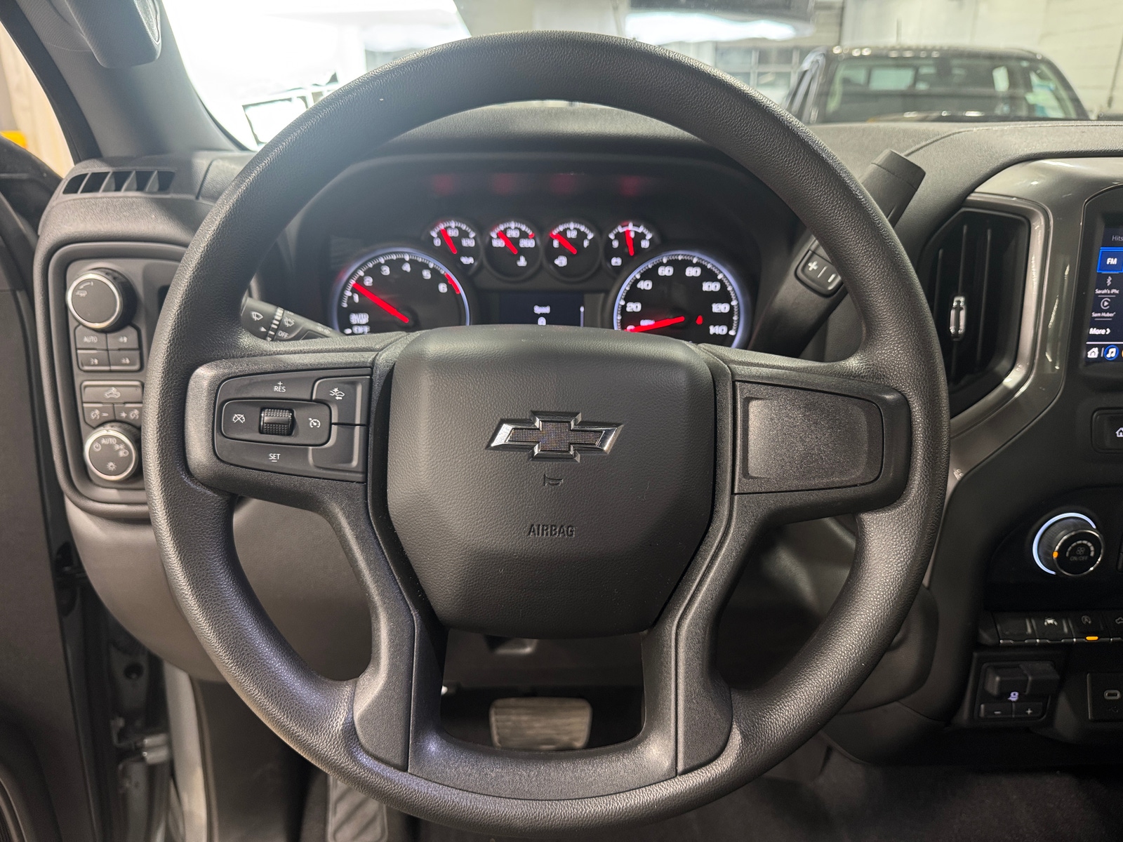 Thumbnail: 2024 Chevrolet Silverado 1500 - 5