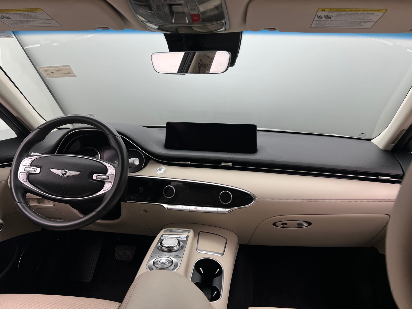 Thumbnail: 2022 Genesis GV70 - 2