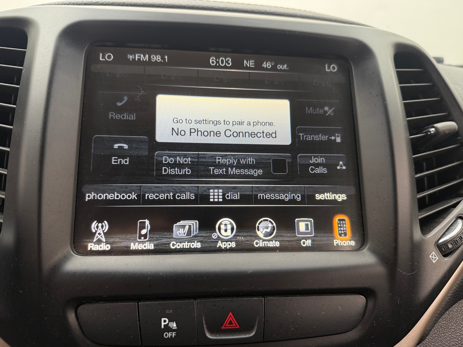Thumbnail: 2018 Jeep Cherokee - 3