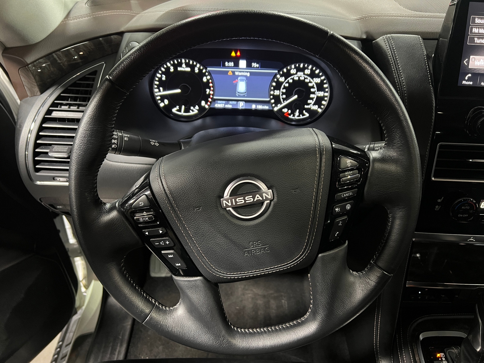 Thumbnail: 2023 Nissan Armada - 4