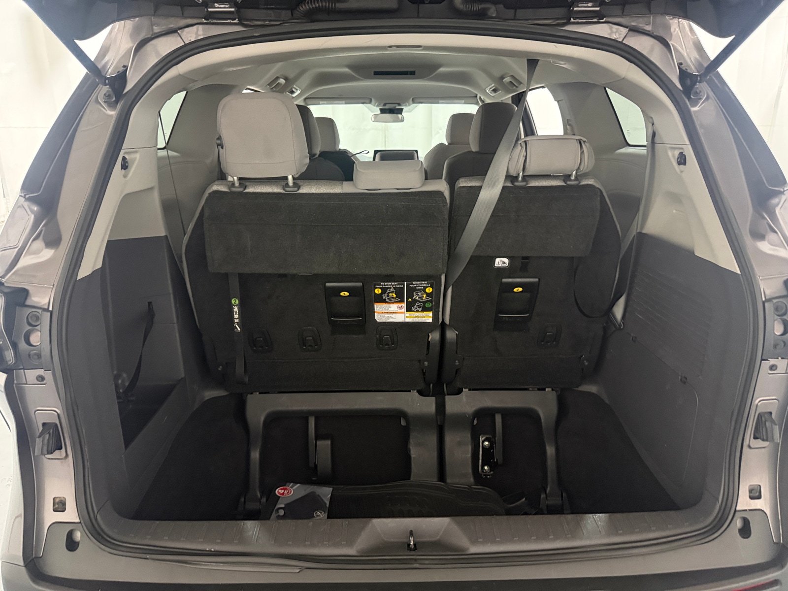 Thumbnail: 2021 Toyota Sienna - 7