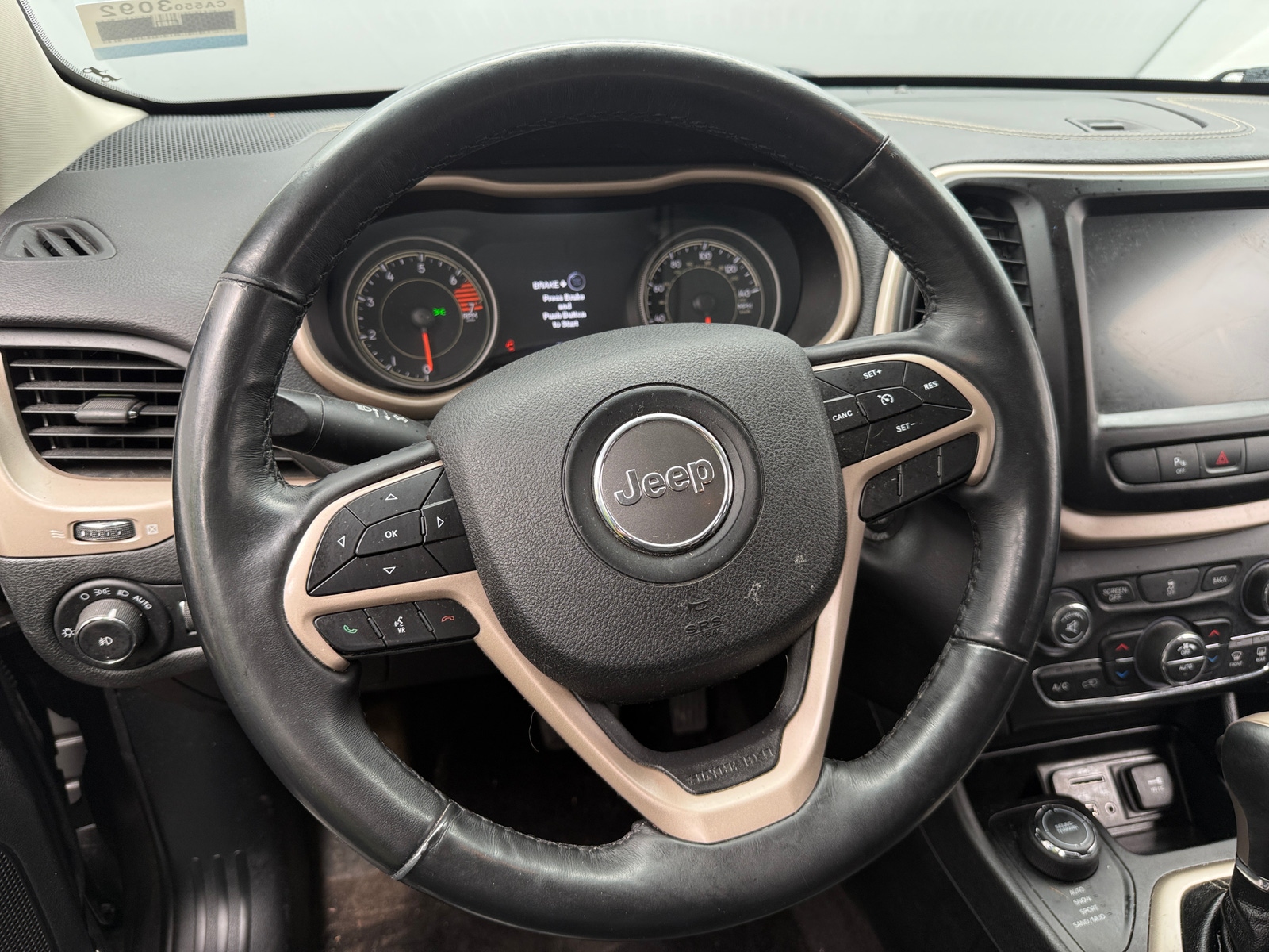 Thumbnail: 2018 Jeep Cherokee - 4