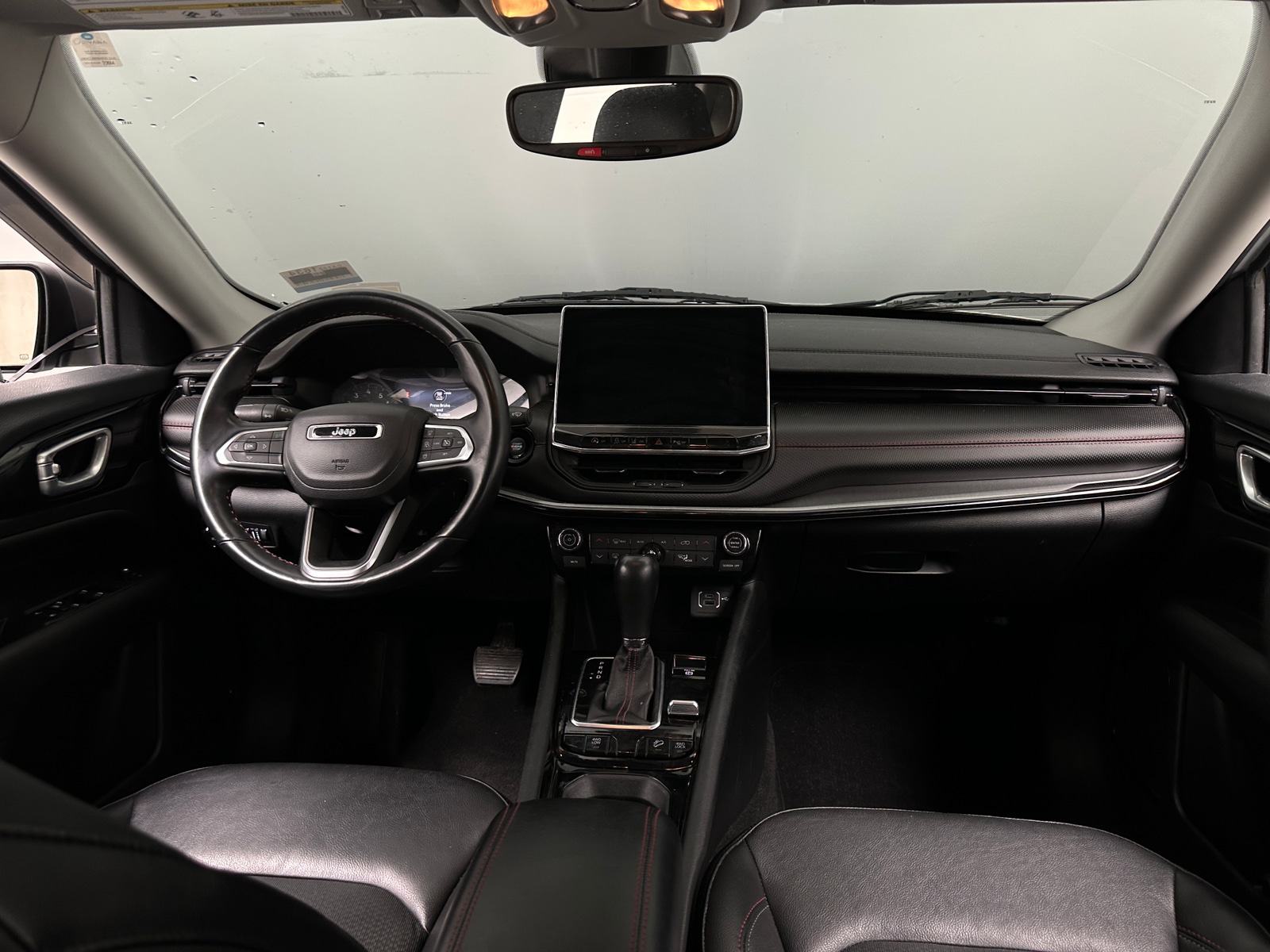 Thumbnail: 2022 Jeep Compass - 3