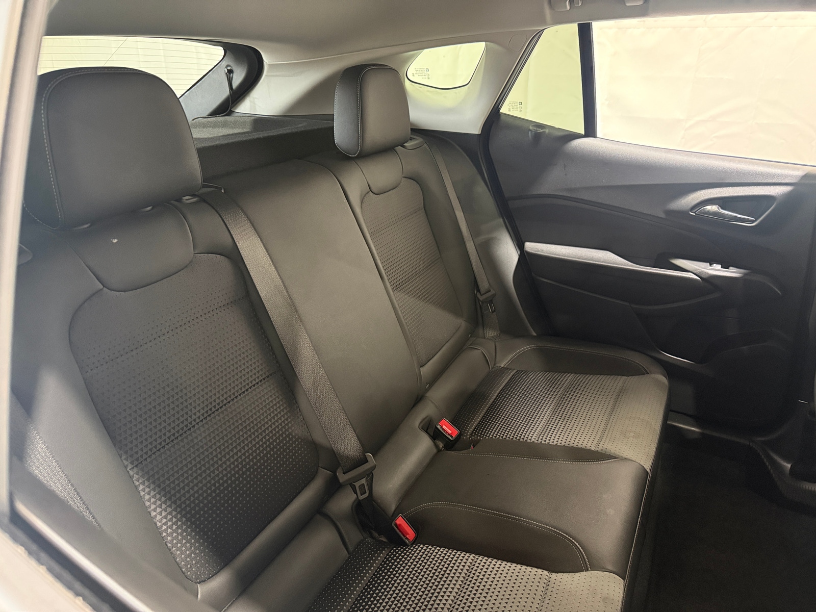 Thumbnail: 2025 Chevrolet Trax - 6