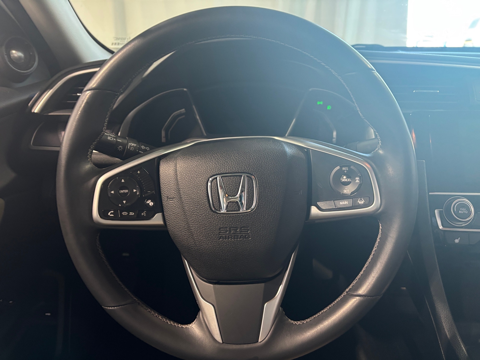 Thumbnail: 2016 Honda Civic - 4