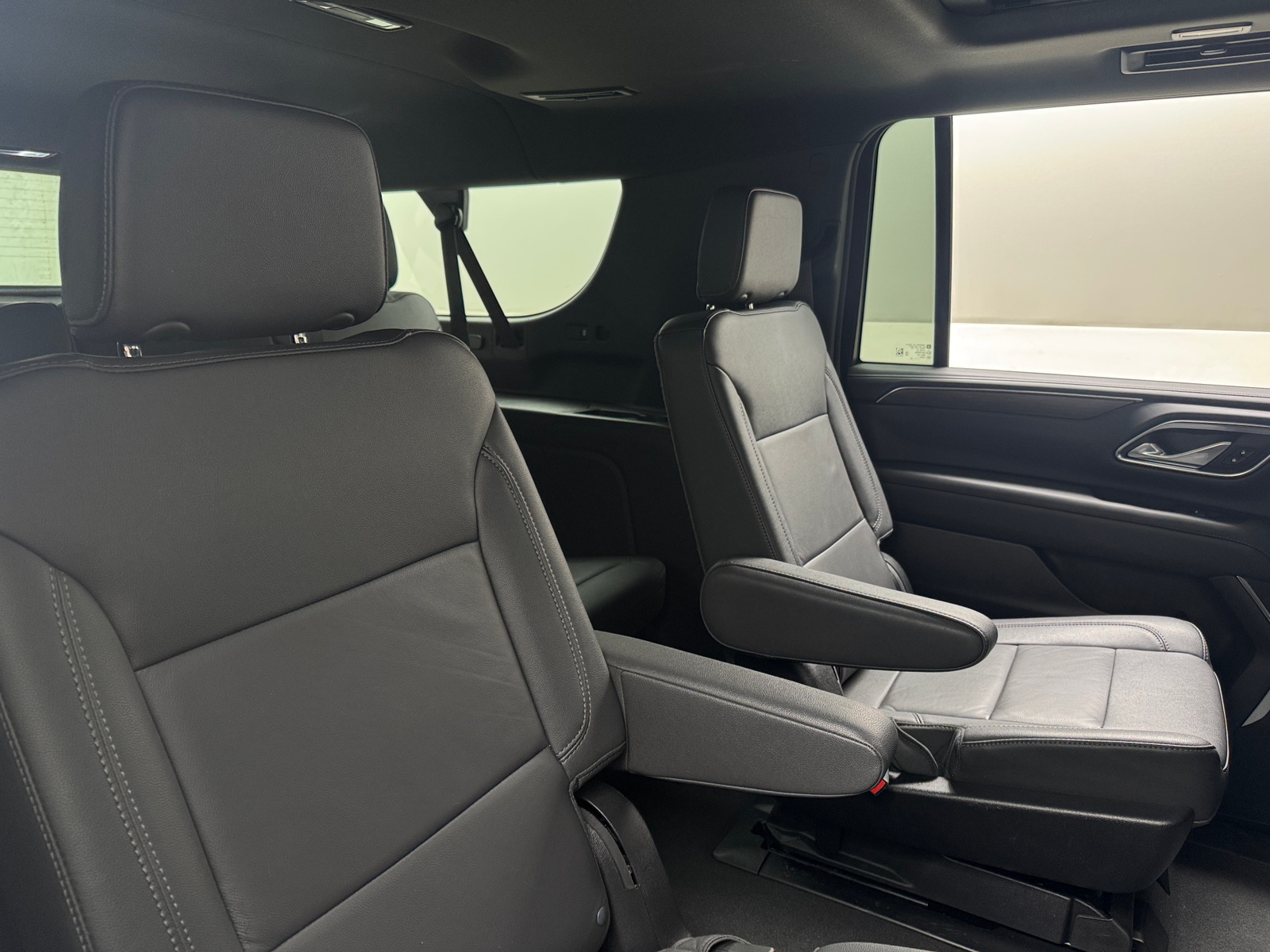 Thumbnail: 2024 Chevrolet Suburban - 5