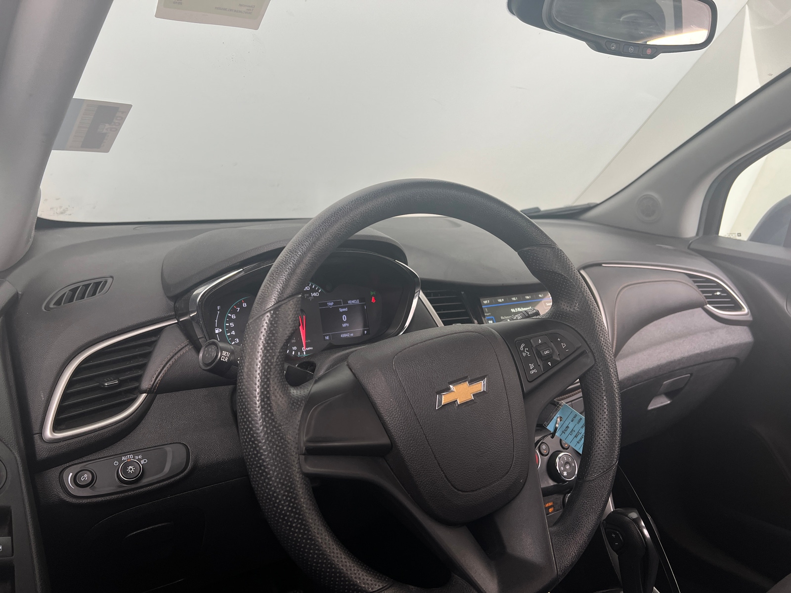 Thumbnail: 2019 Chevrolet Trax - 3