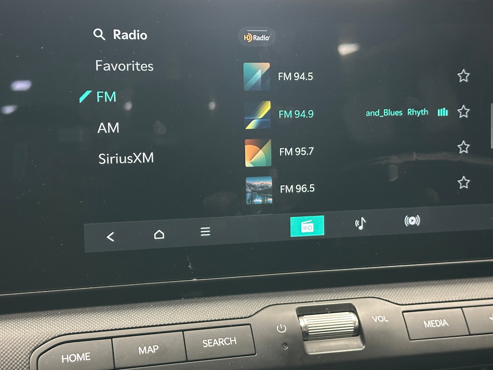 Thumbnail: 2025 Kia K4 - 4