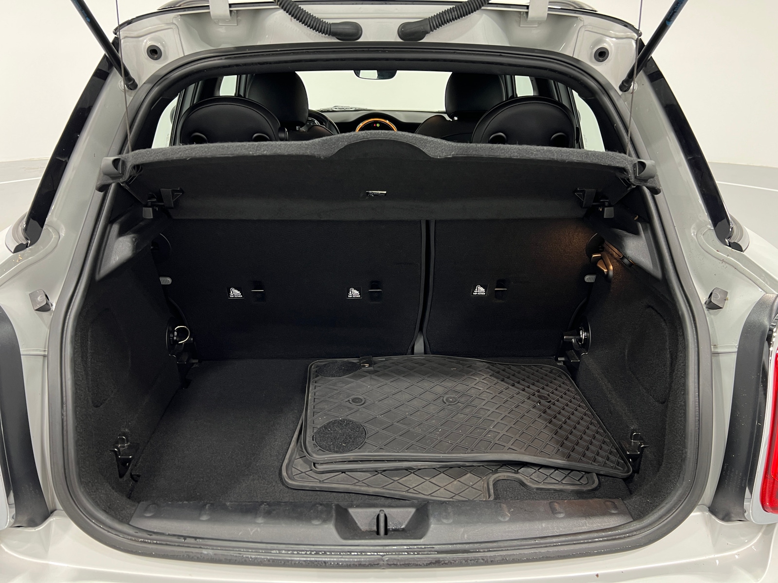 Thumbnail: 2020 MINI Cooper Hardtop - 6