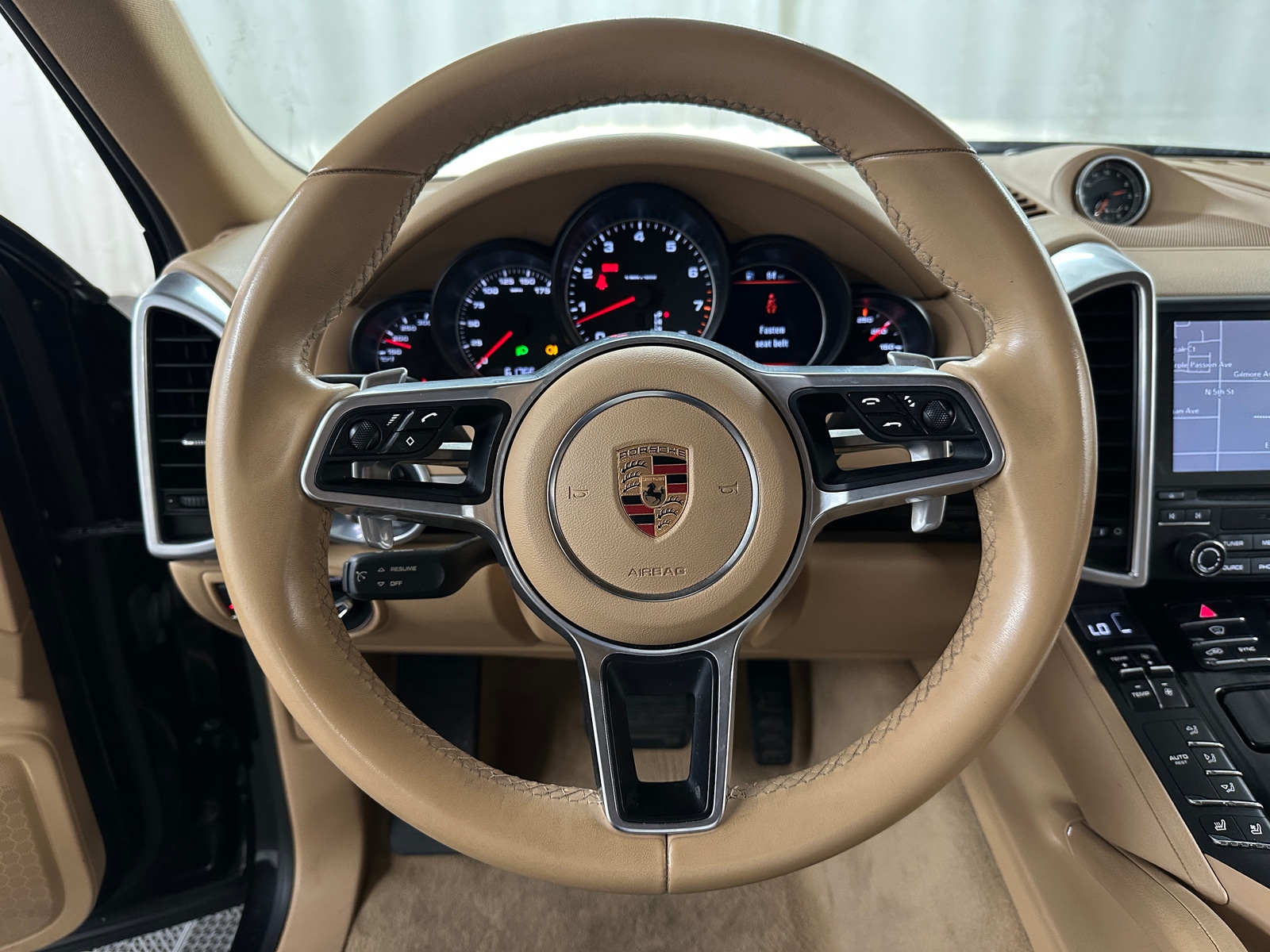 Thumbnail: 2017 Porsche Cayenne - 4