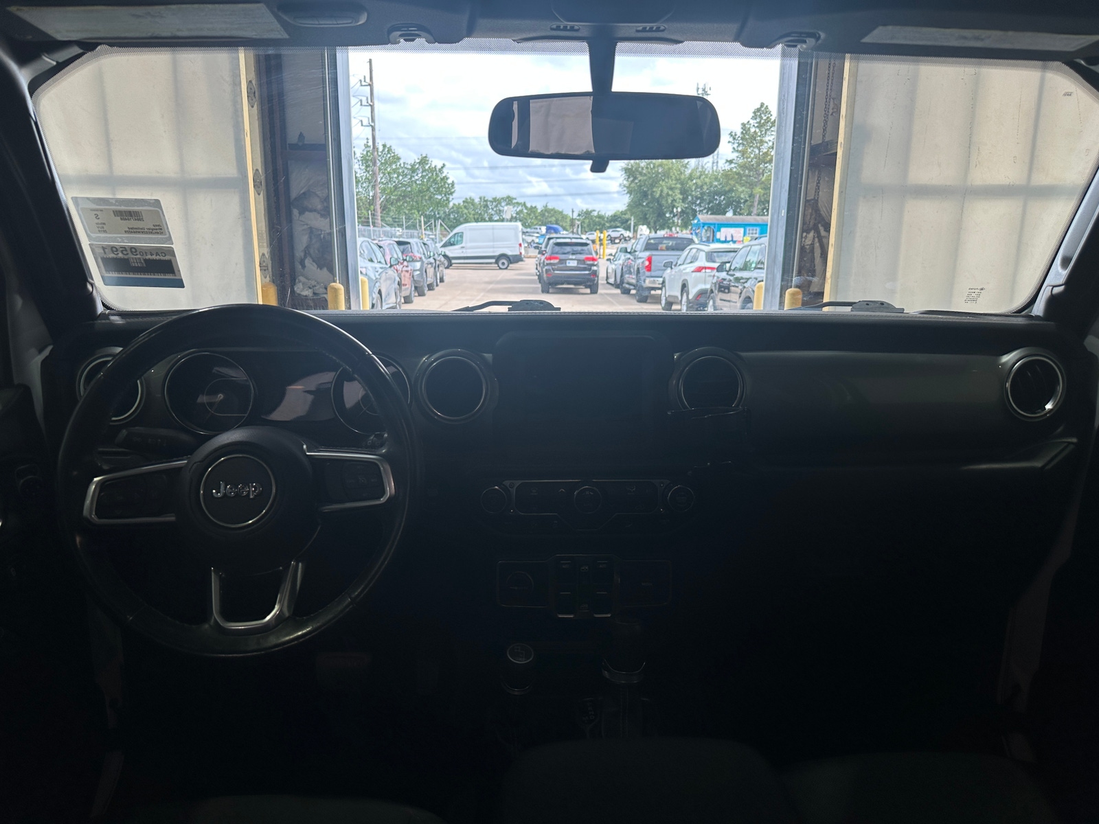Thumbnail: 2019 Jeep Wrangler - 3