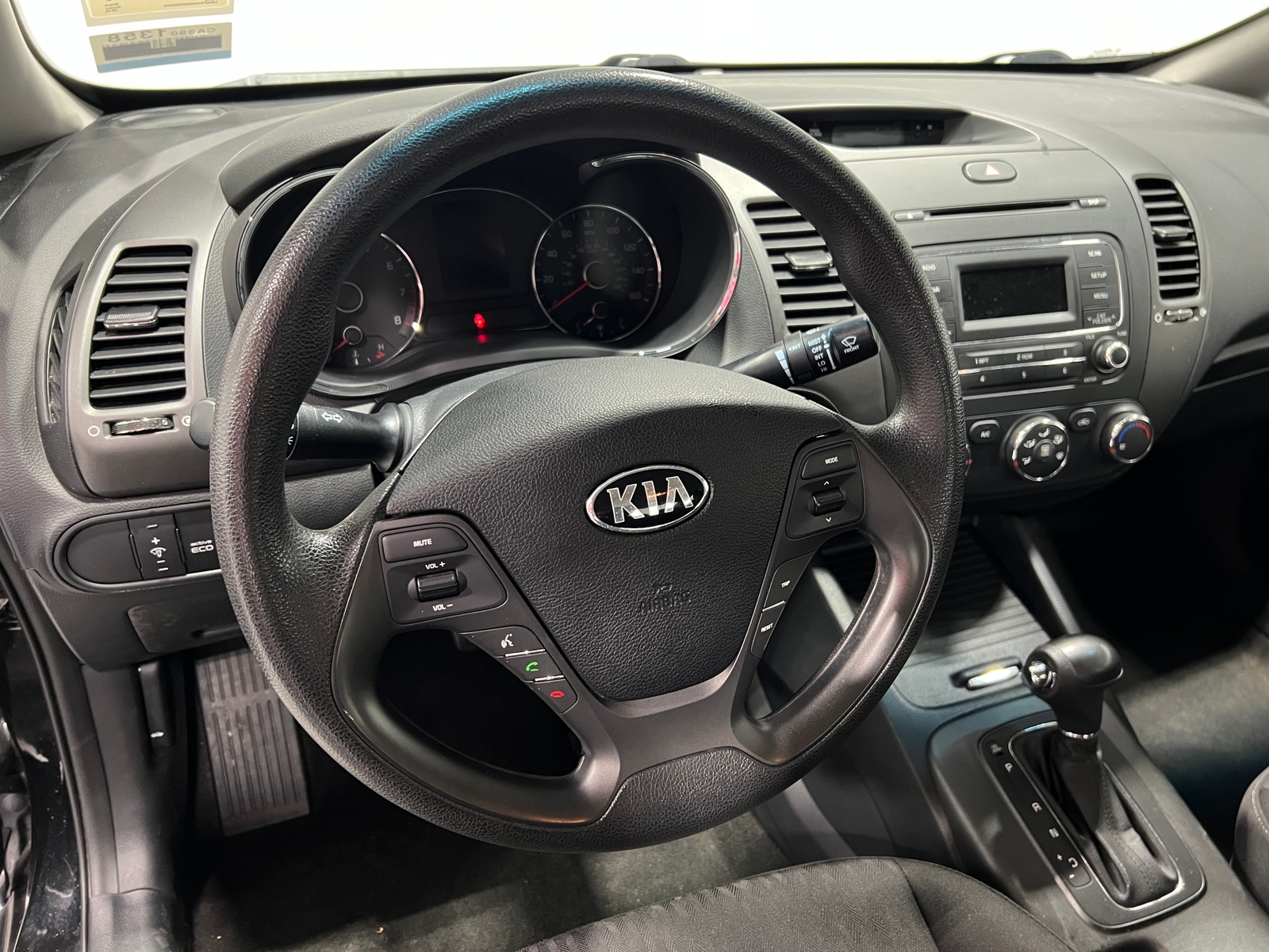 Thumbnail: 2016 Kia Forte - 5