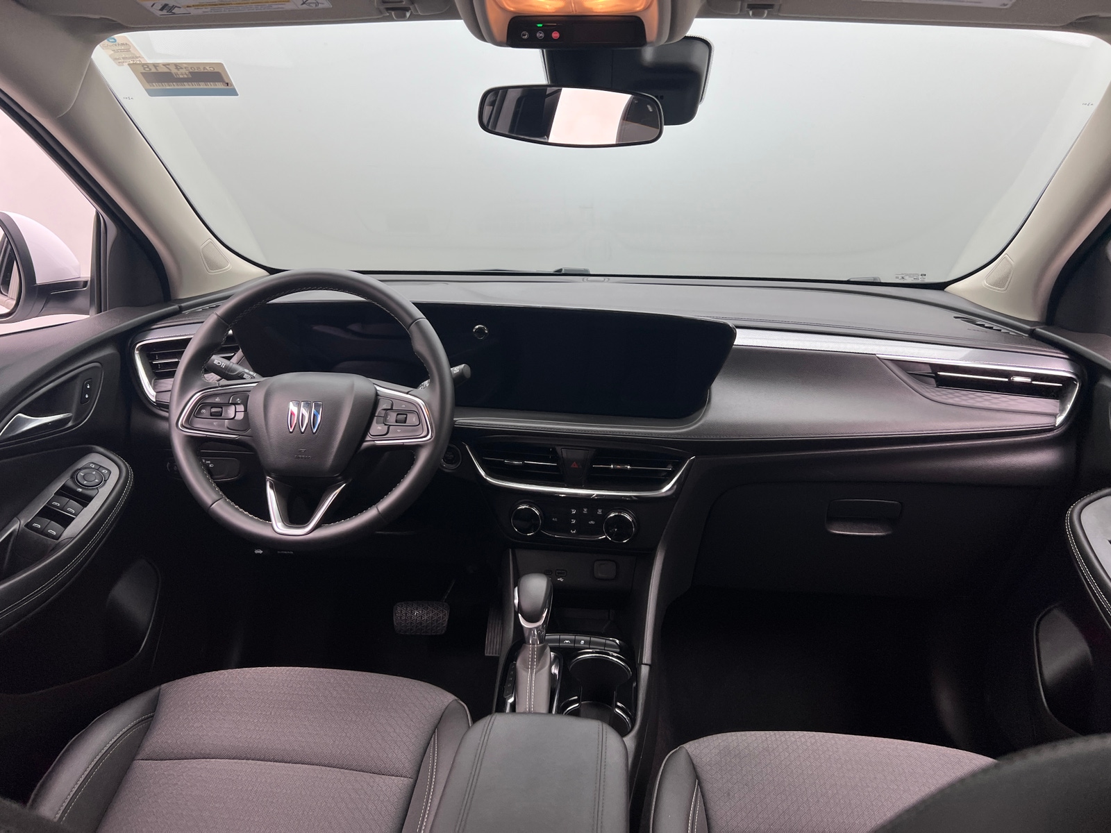 Thumbnail: 2025 Buick Encore GX - 2
