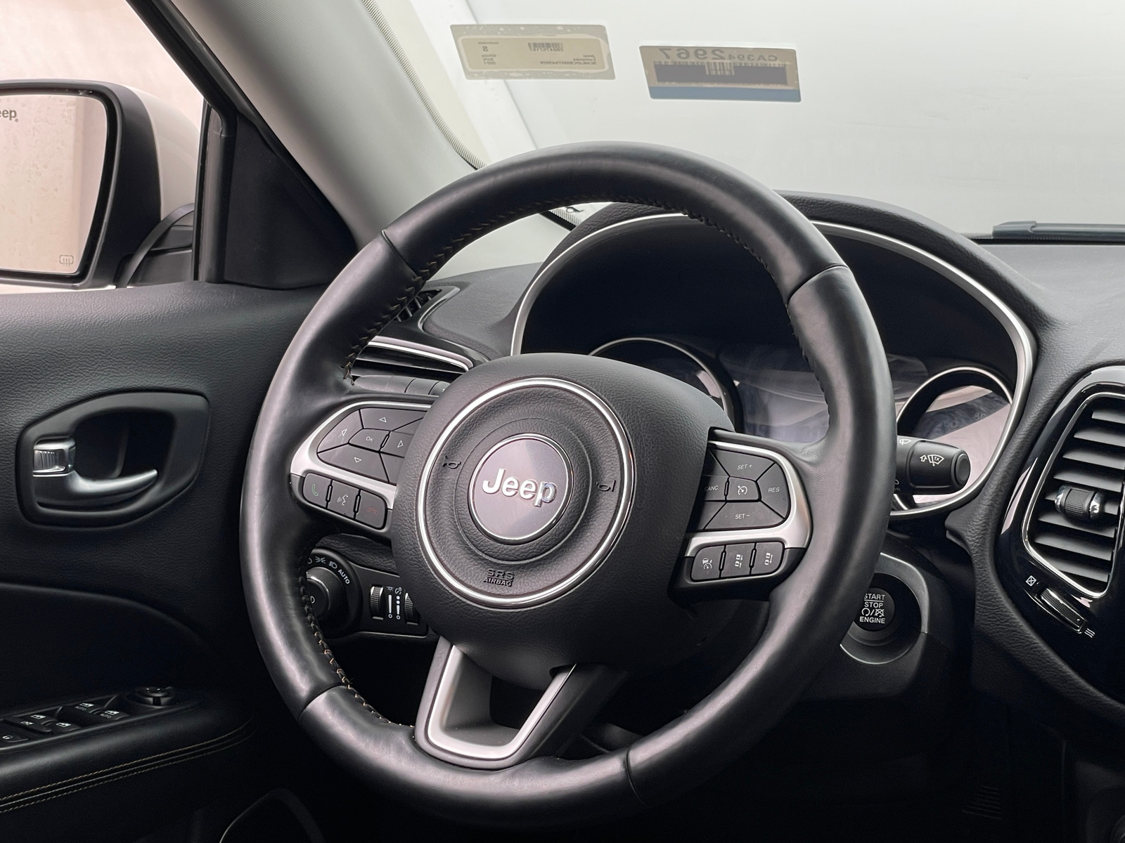 Thumbnail: 2021 Jeep Compass - 4