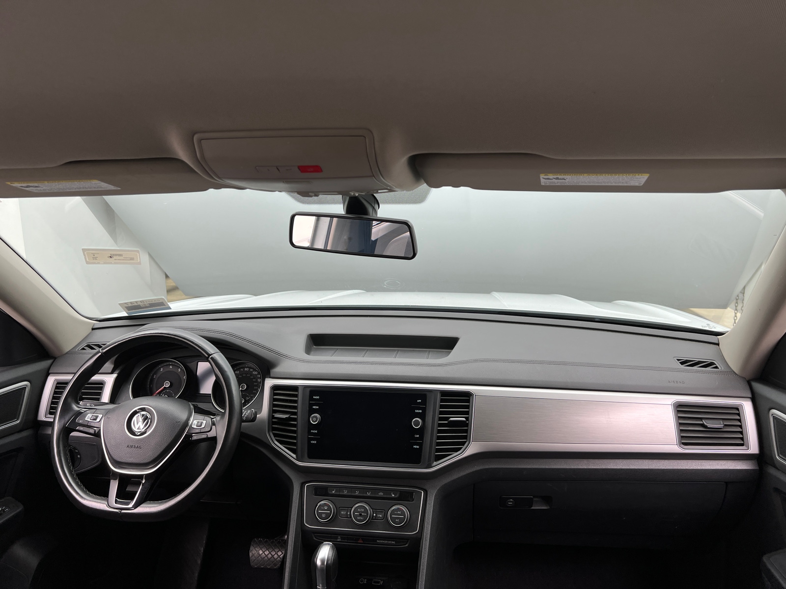 Thumbnail: 2019 Volkswagen Atlas - 2