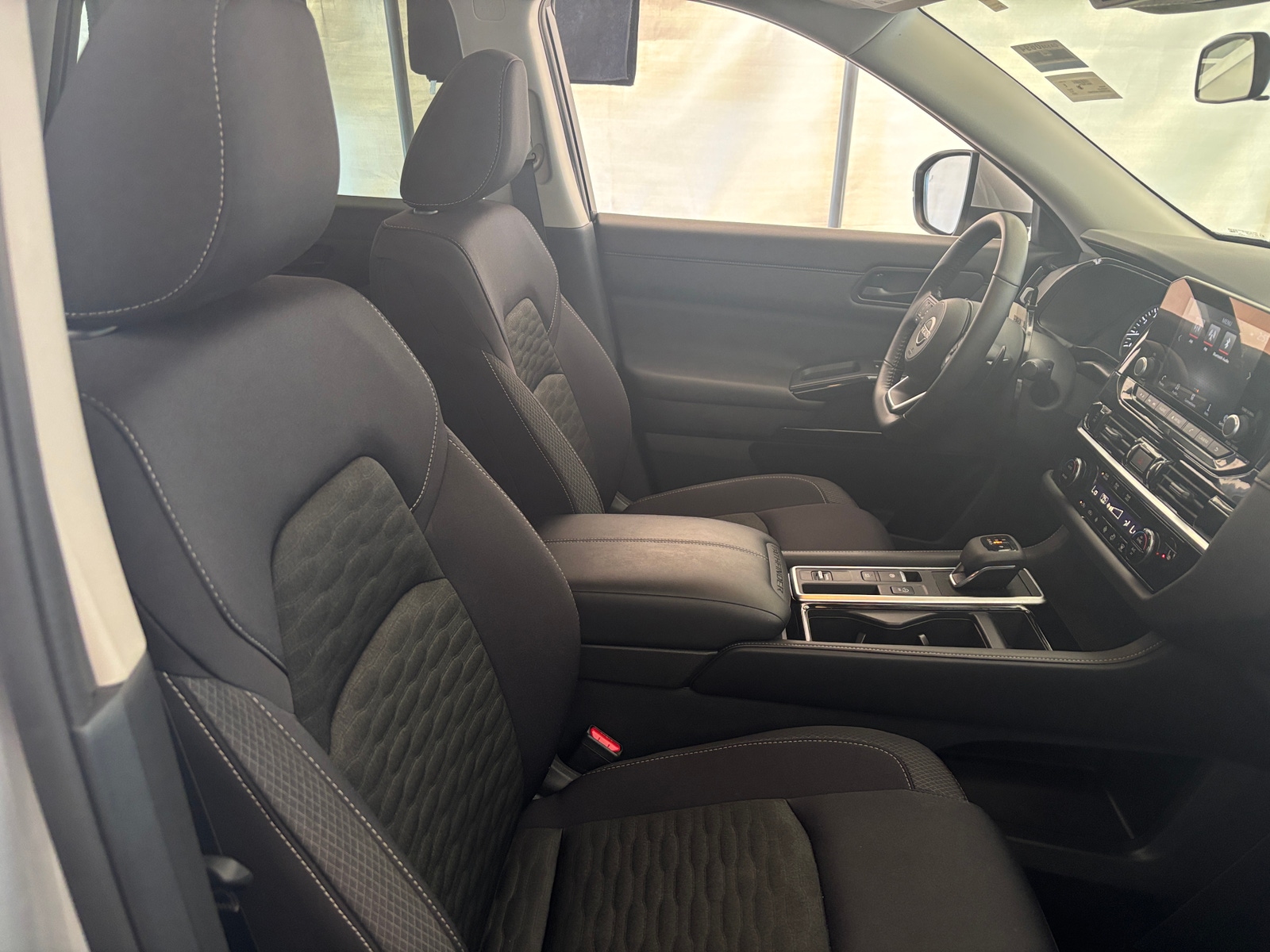 Thumbnail: 2025 Nissan Pathfinder - 2